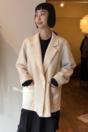 Lacoda Finland ホワイトヘリンボーンコート