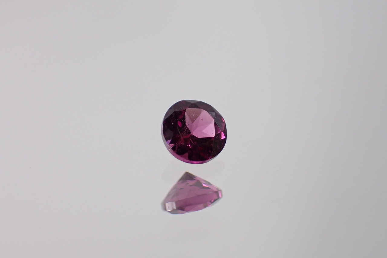 ロードライトガーネット　0.54ct　[C7‐549]