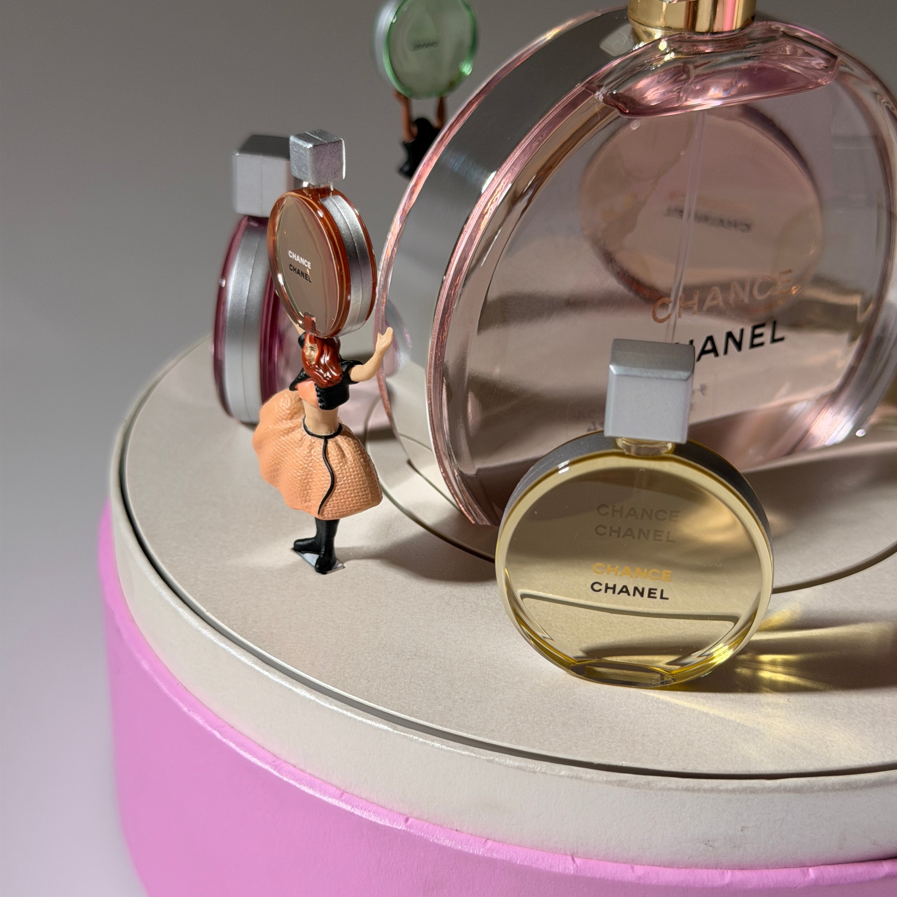 CHANEL CHANCE Eau Tendre 香水ミュージックボックス Chanel Music Box