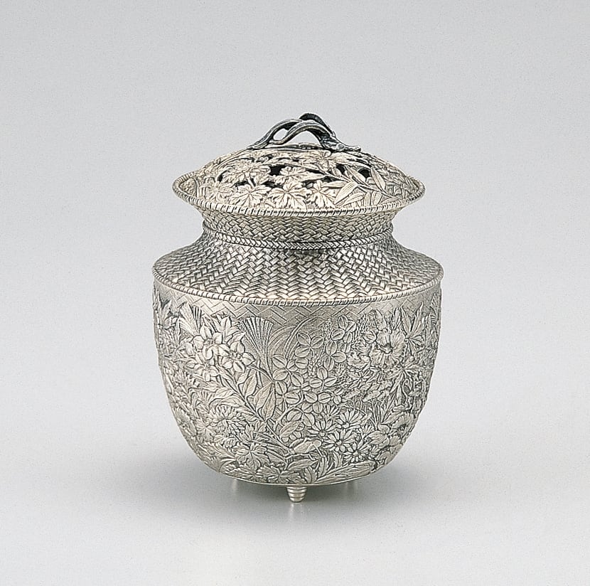 極上　香炉　618g 高さ約31㎝　東さ7-1128③ 極上 香炉 618g 高さ約31㎝ 東さ7-1128③ 楽天市場】【仏具】机上香炉