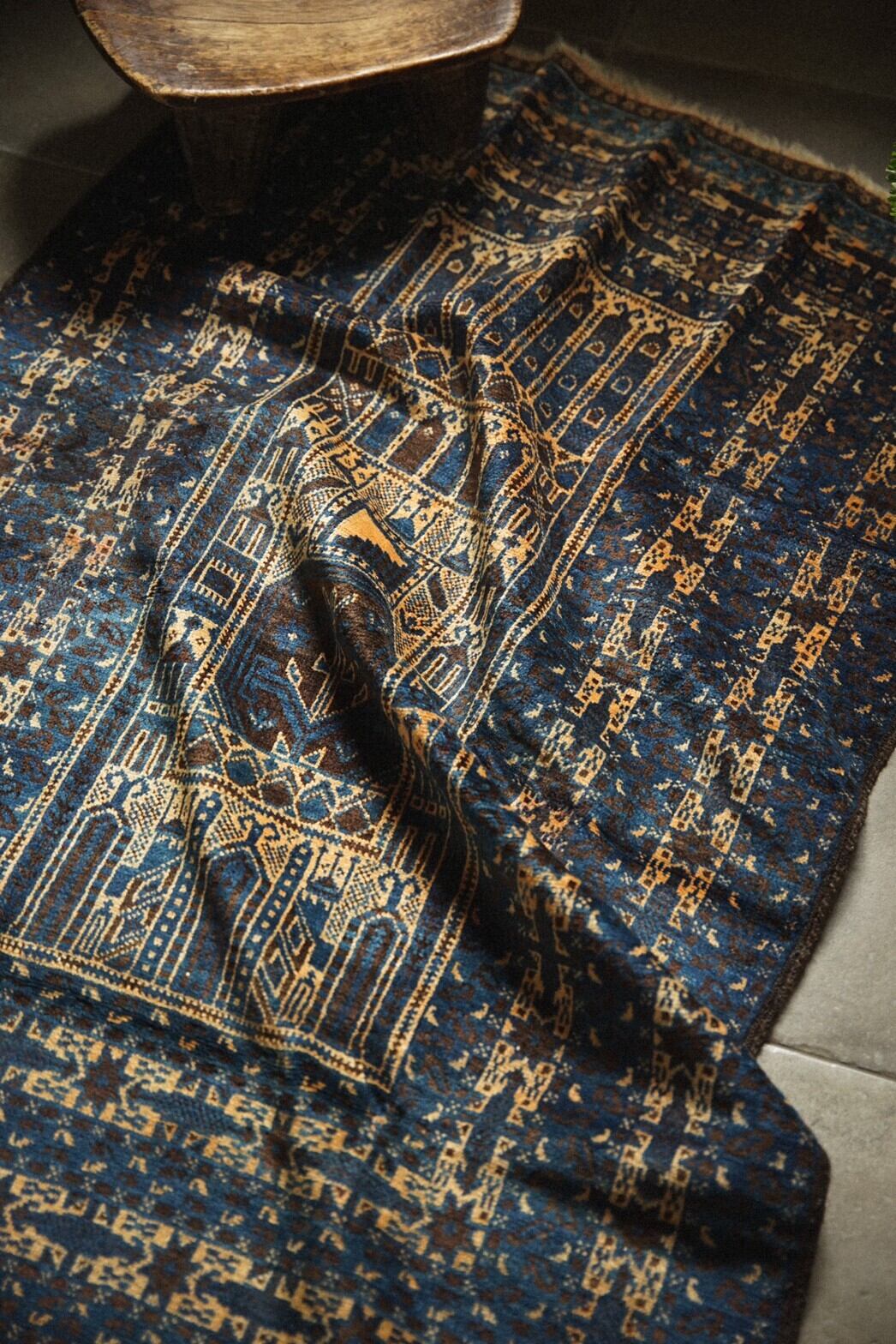 641-Vintage Baluch rug