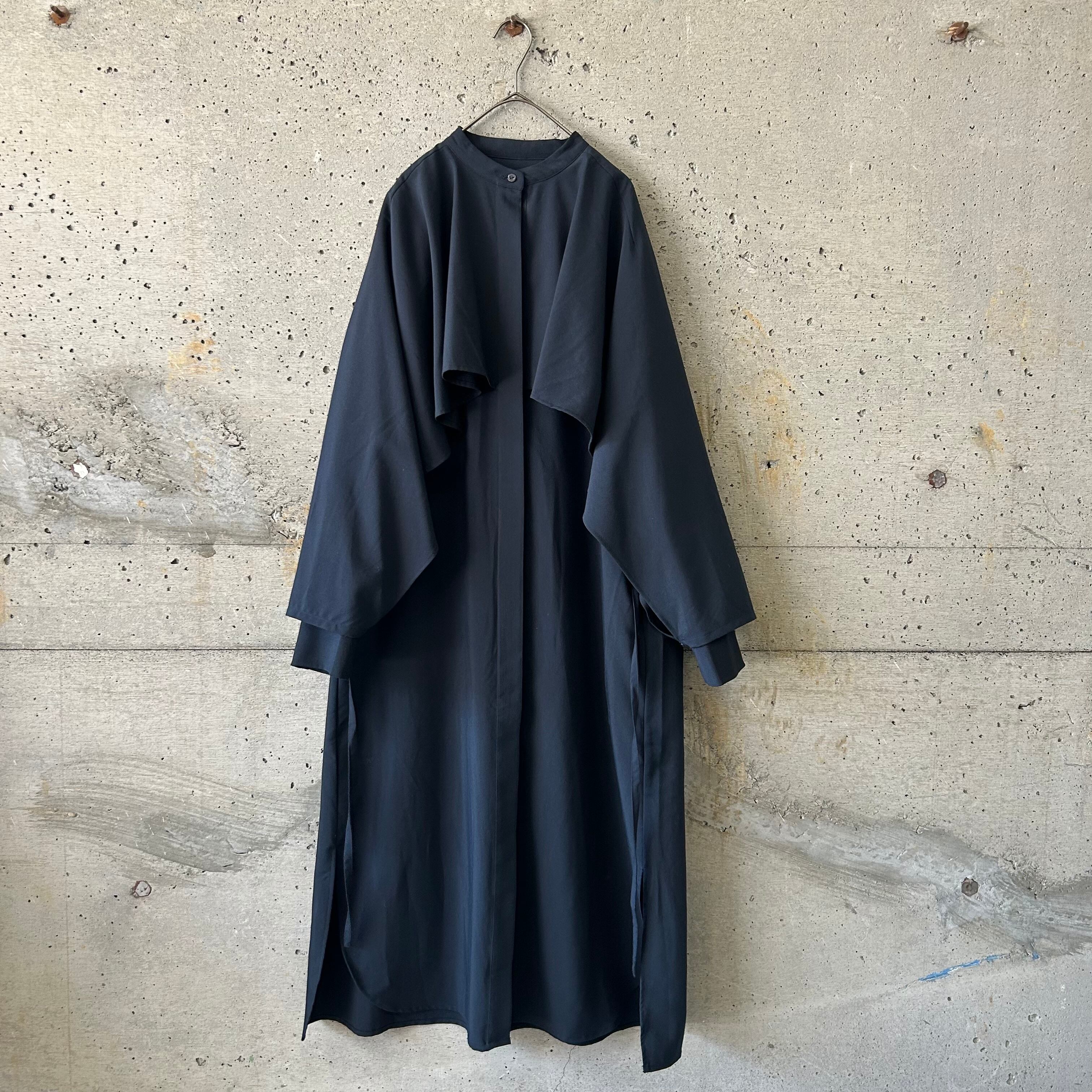 Cape docking shirt dress