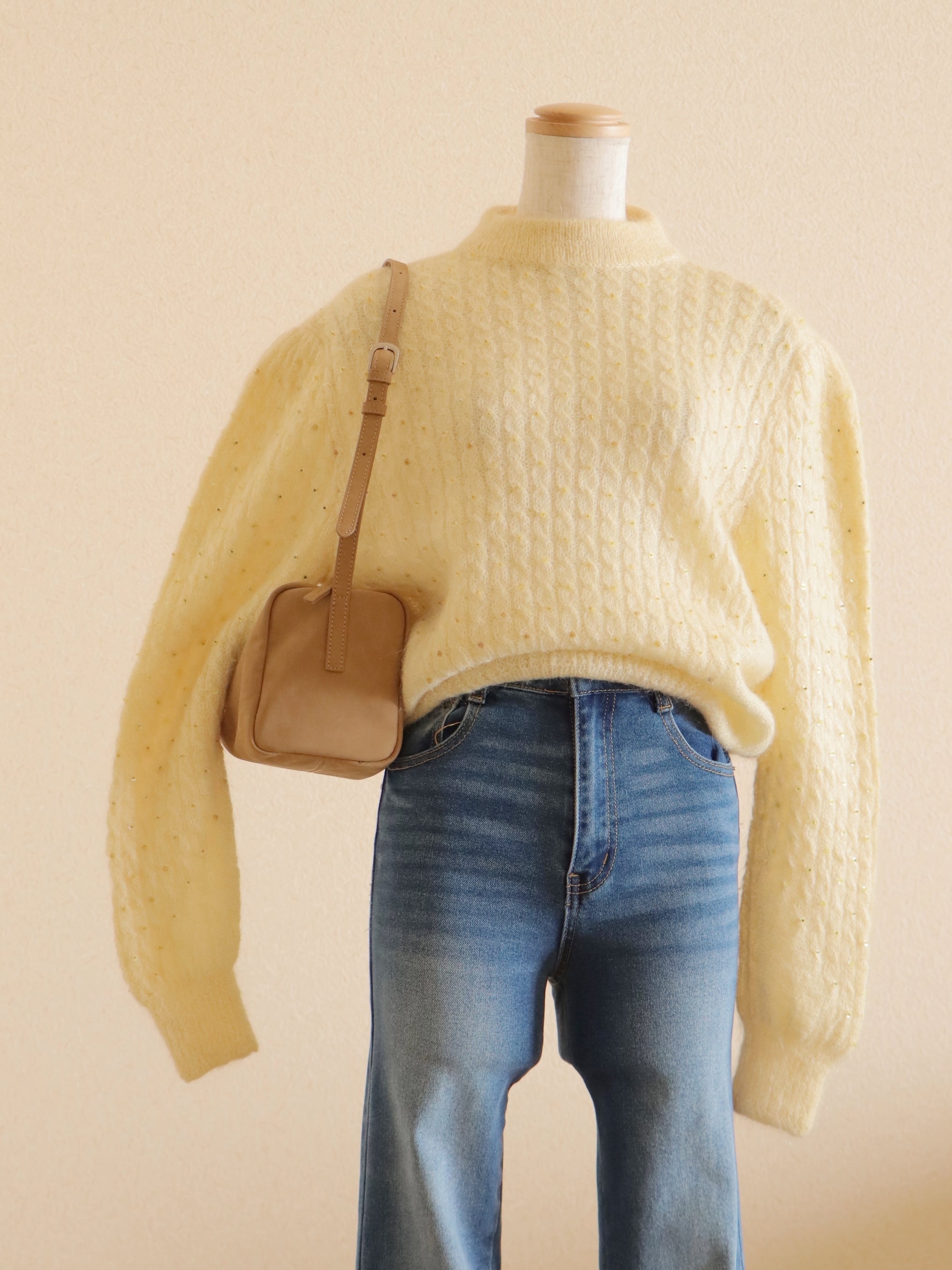 ●mohair & wool embroidery cable design sweater