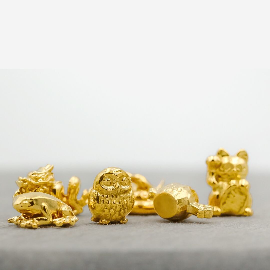 純金 『サイコロ』約1g お守り【JUNGOLD】 | JUNGOLD【純金の世界】 純金 『サイコロ』約1g お守り【JUNGOLD】 | JUNGOLD【純金の世界】