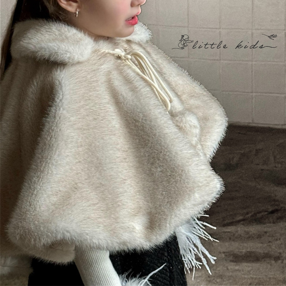 【美品】rady ファービジューポンチョ ボリュームファーポンチョ:S.M.Ⅼsize | リトルキッズ