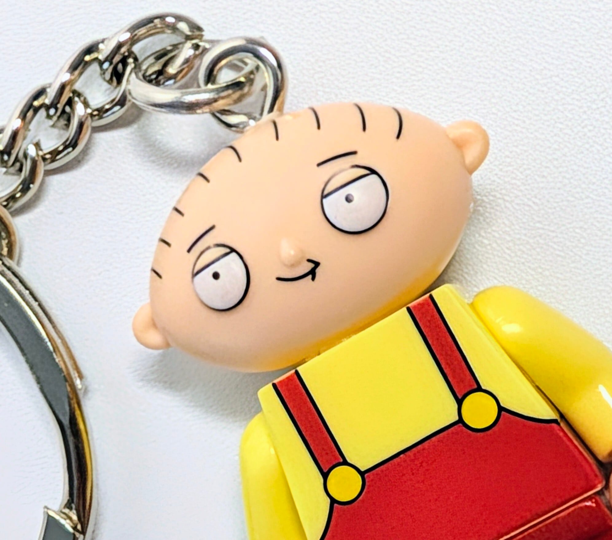 ★ブロックフィギュアキーホルダー★【 Family Guy ( ファミリー・ガイ ) 】ステューウィー・グリフィン〚アメリカン雑貨 アメトイ〛