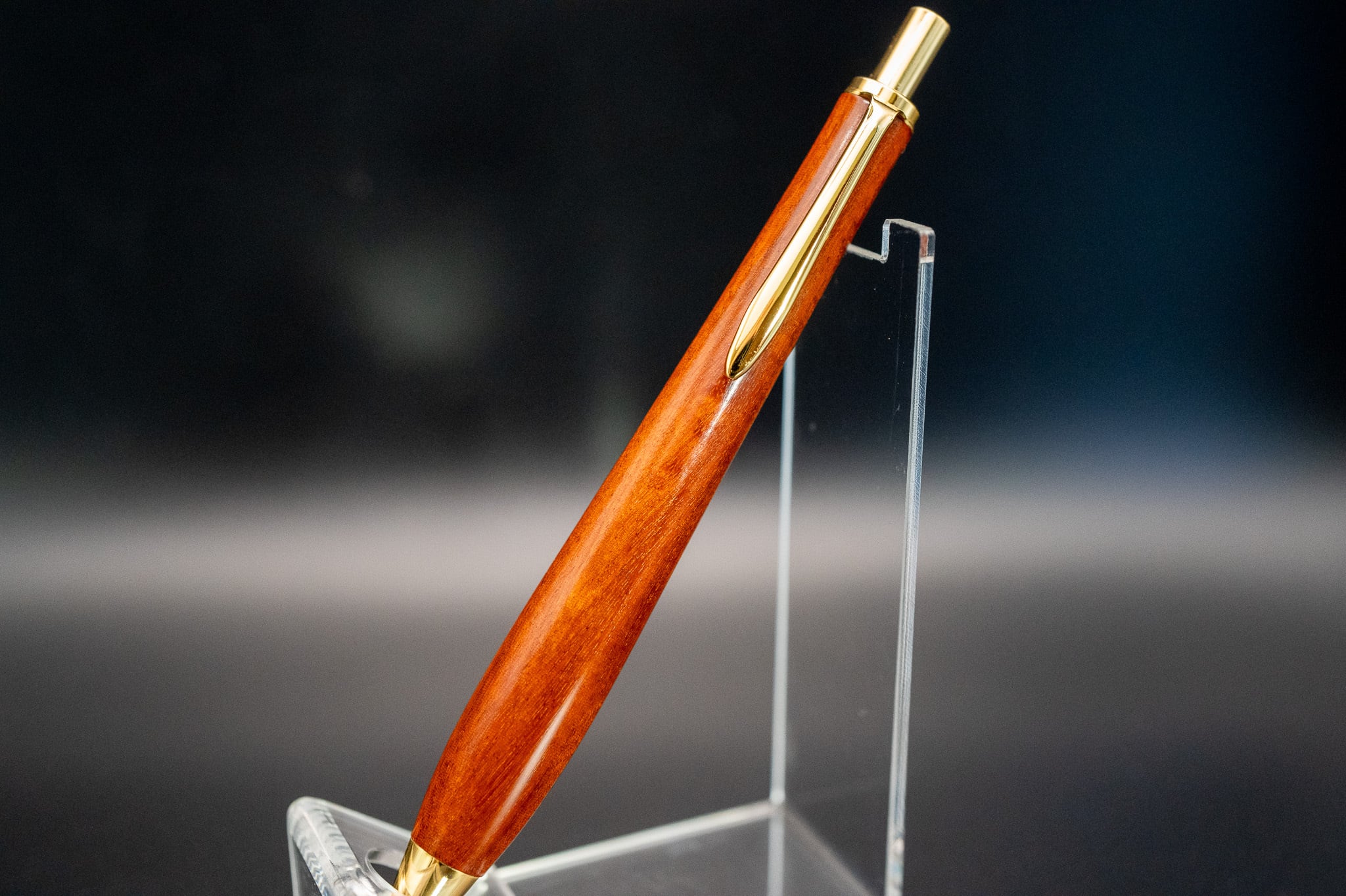 最高峰の弓材 】フェルナンブーコ gold MP | 木軸ペン工房 金杢犀