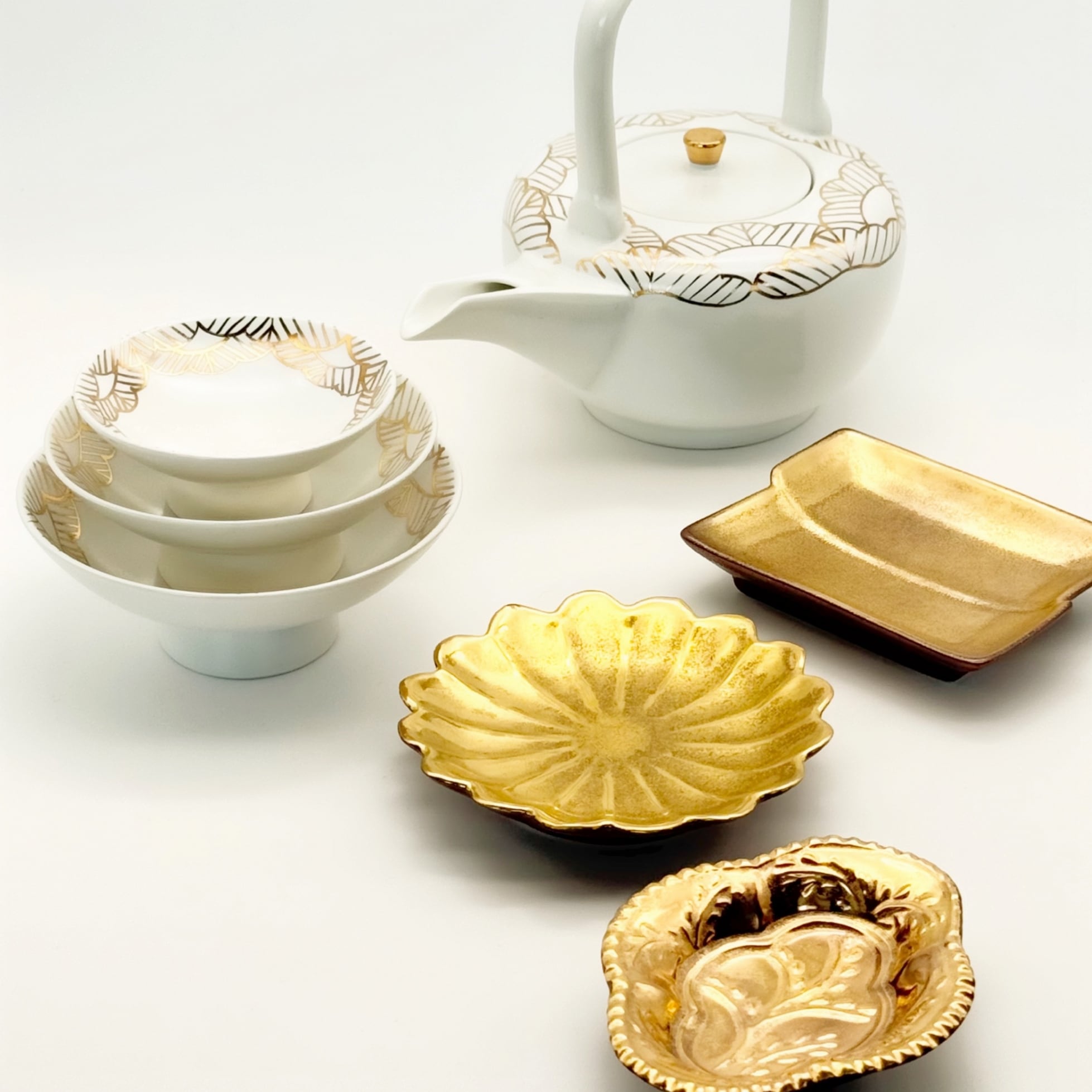 Due Torri ブドウ柄 セラミック皿 Due Torri ブドウ柄 セラミック皿