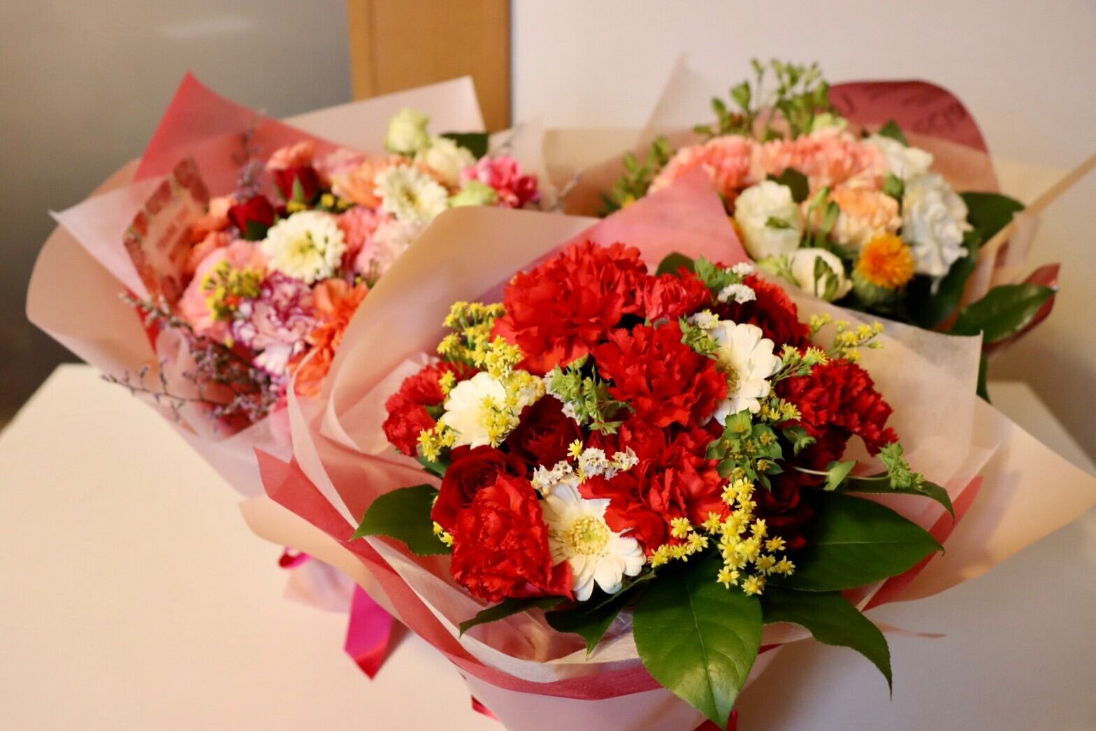 そのまま飾れる、母の日カーネーションブーケ
