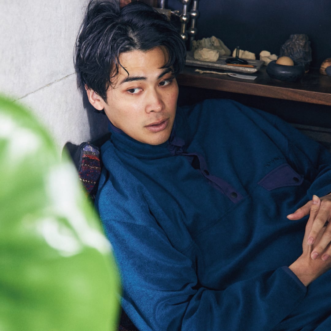 ヘンリーネックプルオーバー