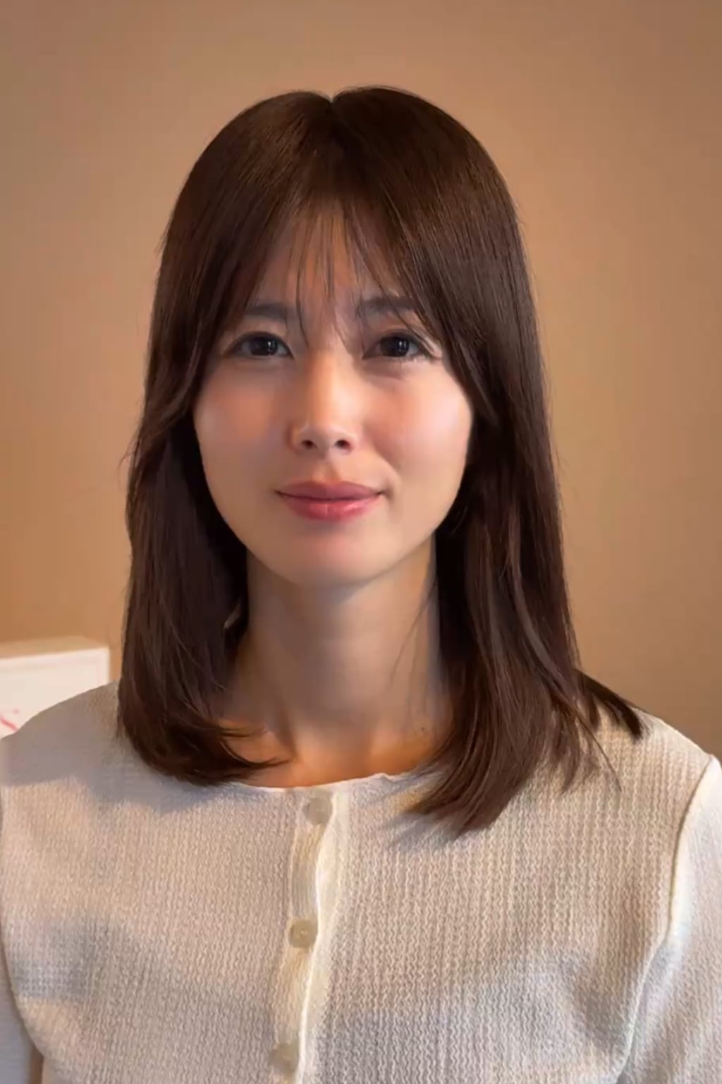部分ウィッグの定番スタイル。
