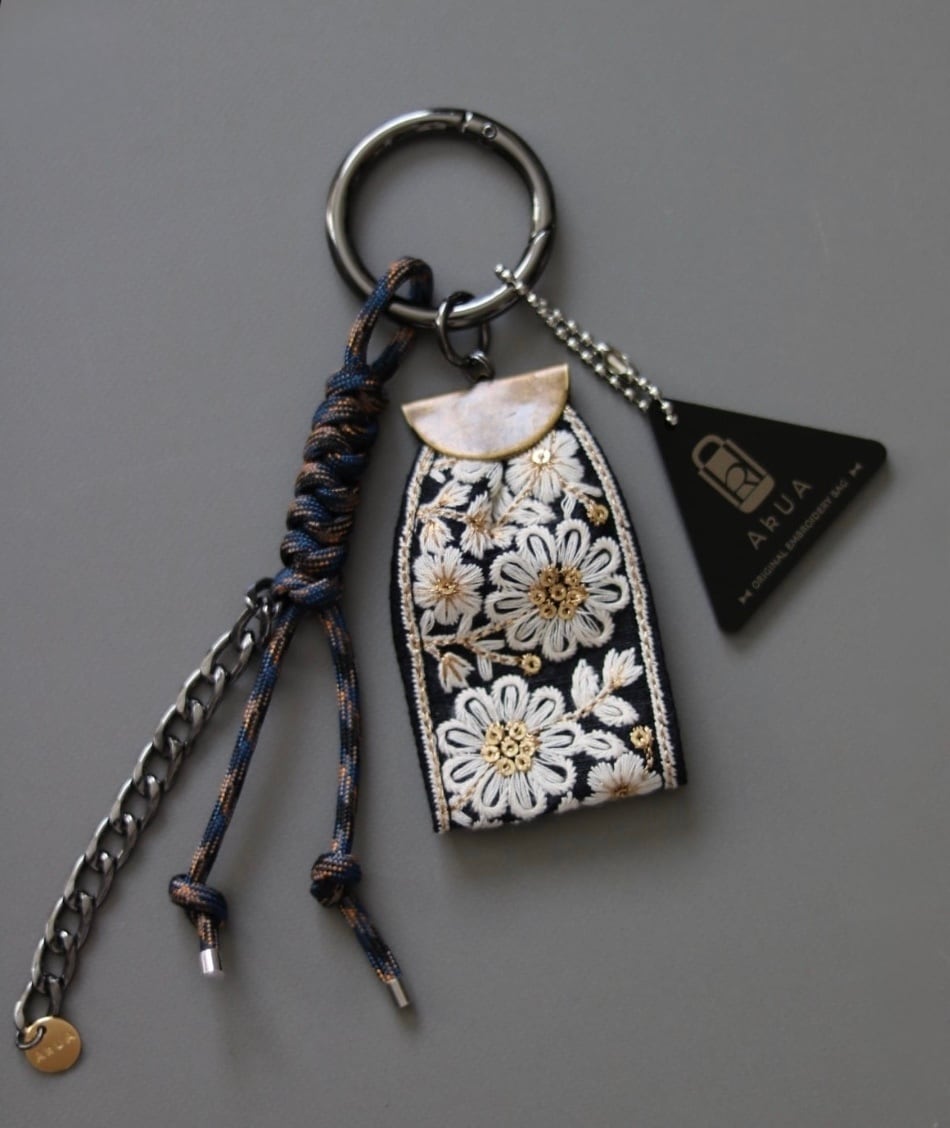 バッグチャーム