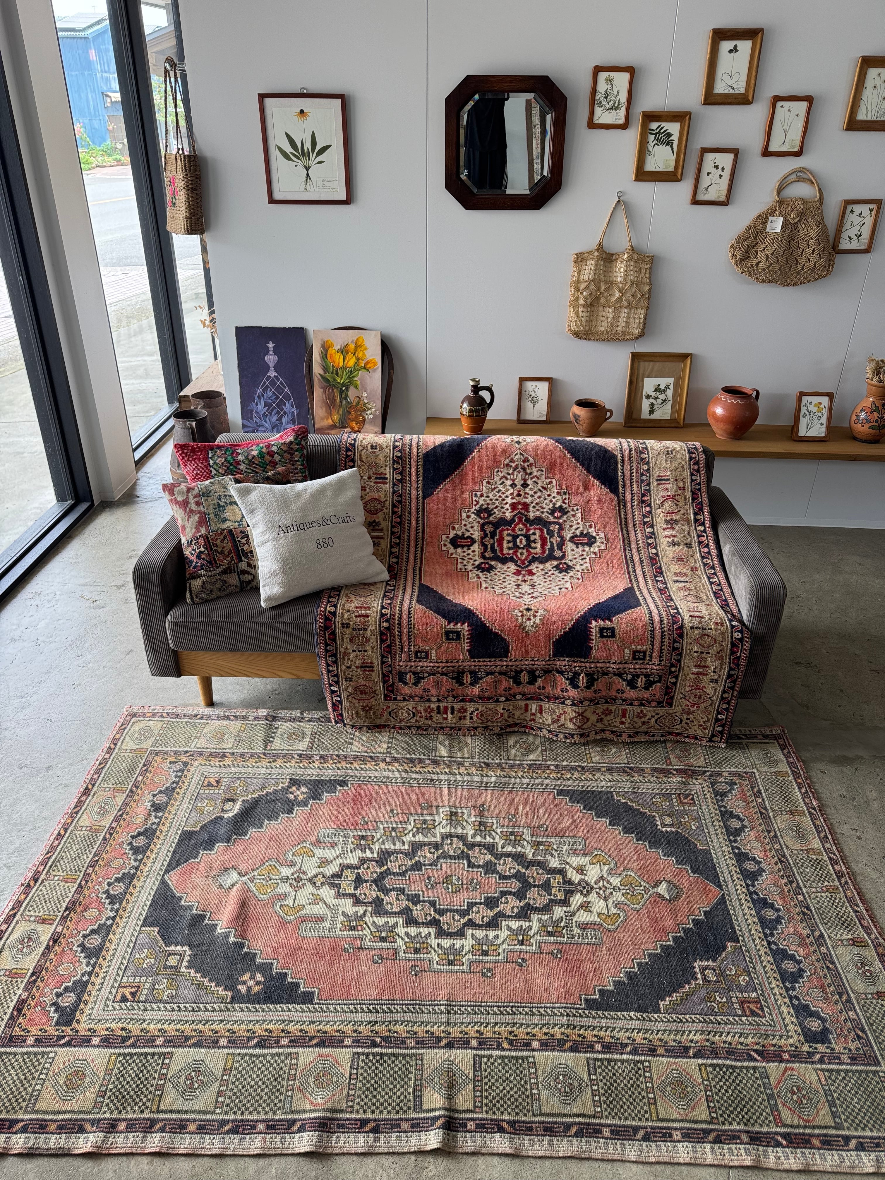 Antiques&Crafts880