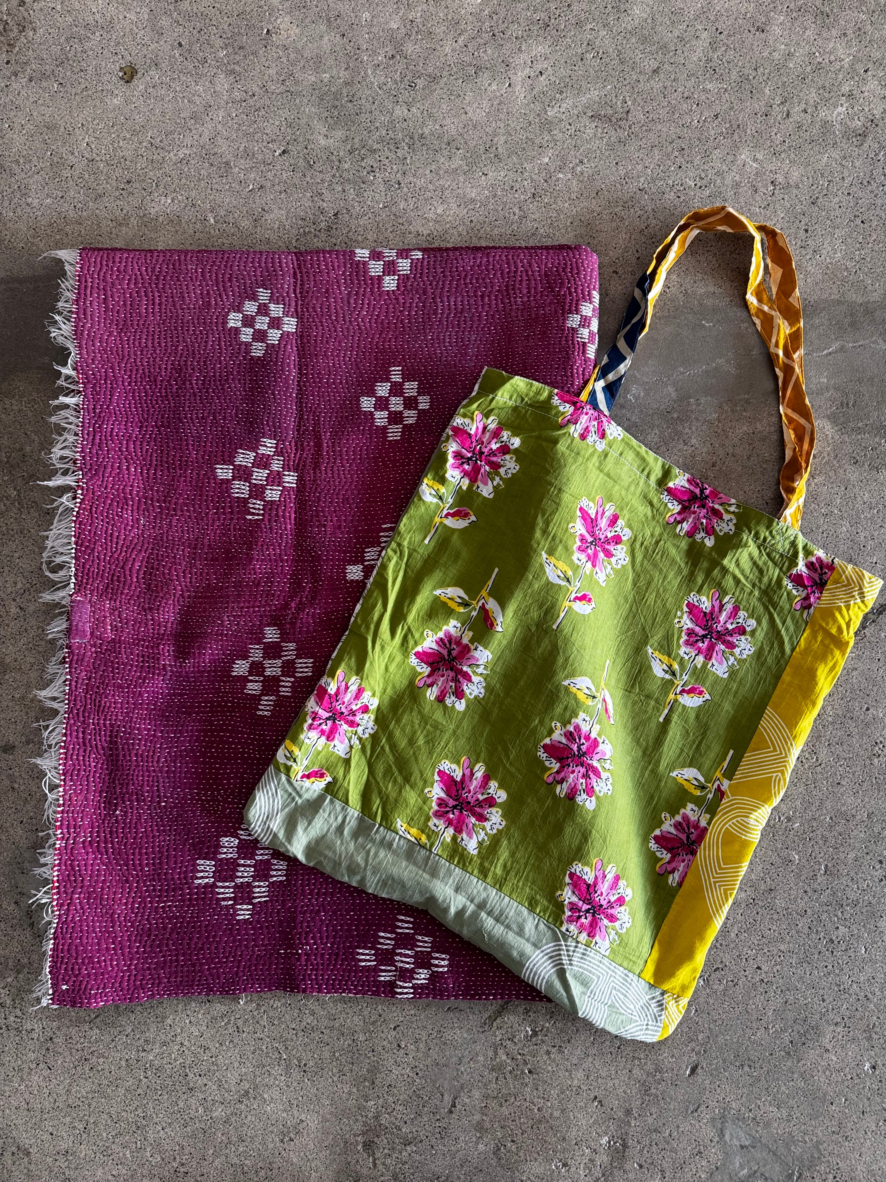 Antiques&Crafts880