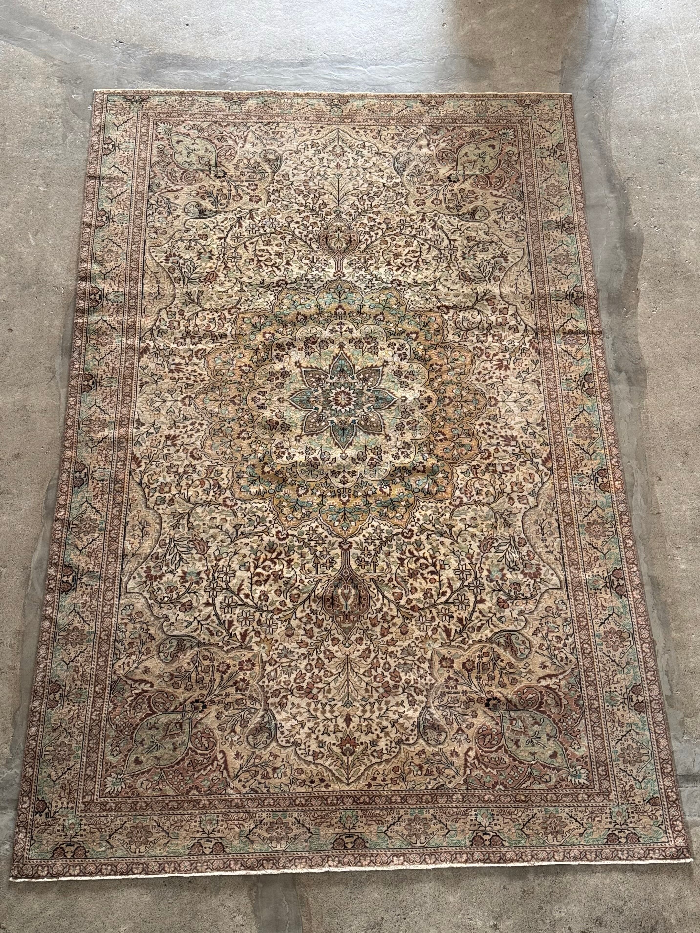 Antiques&Crafts880