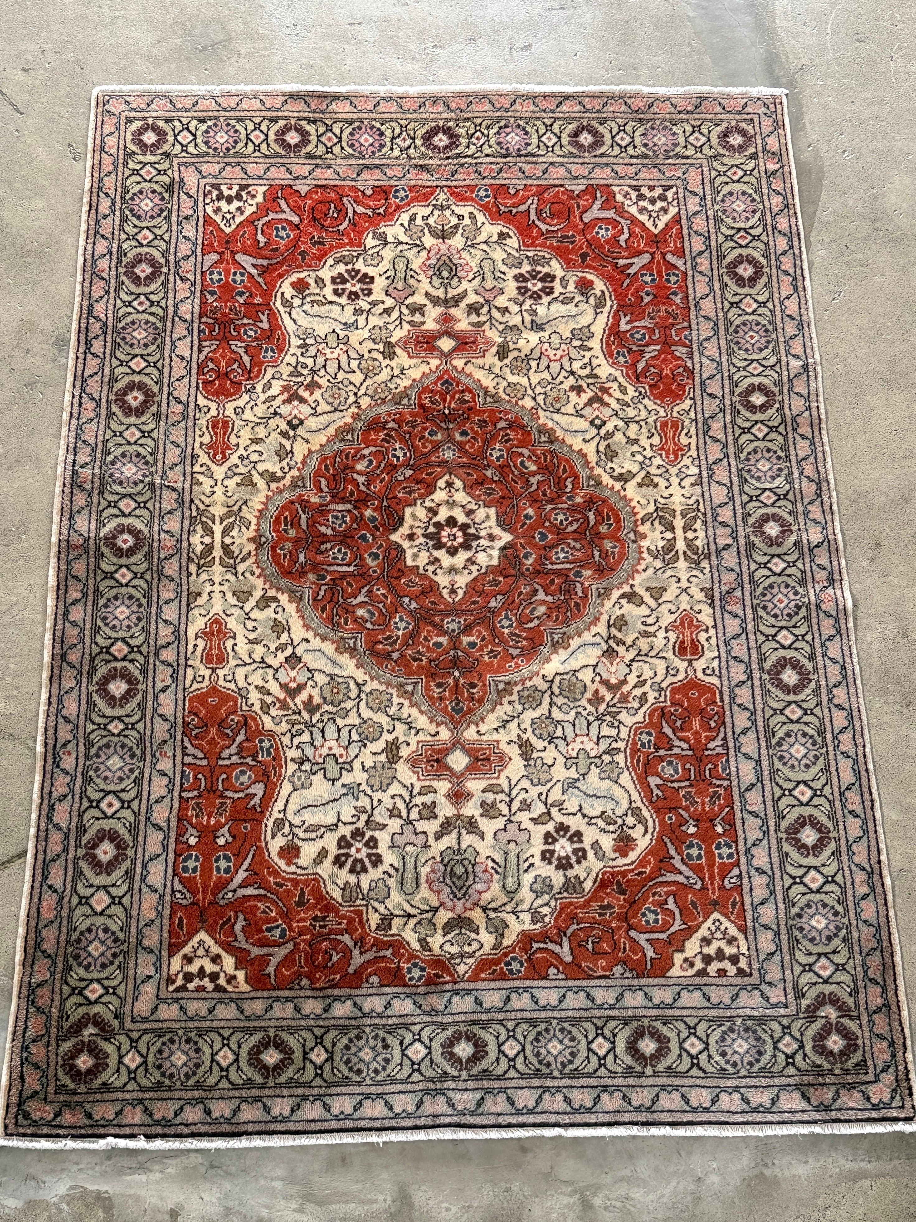 ⭐︎大型ヴィンテージラグ⭐︎ペルシャ絨毯(249×127cm)ウール・ブラウン 茶色 ⭐︎大型ヴィンテージラグ⭐︎ペルシャ絨毯(249×127cm)ウール