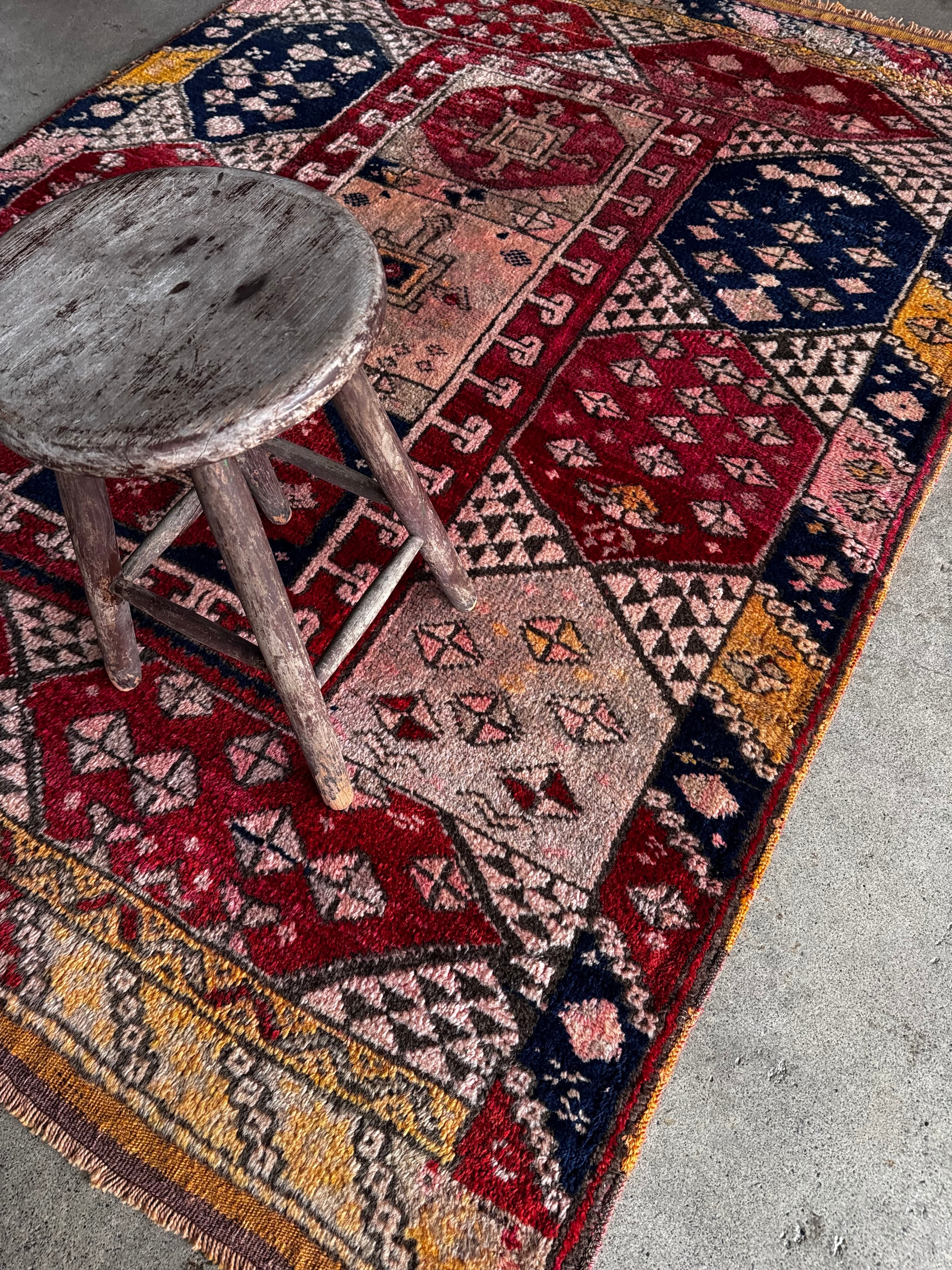 Antiques&Crafts880