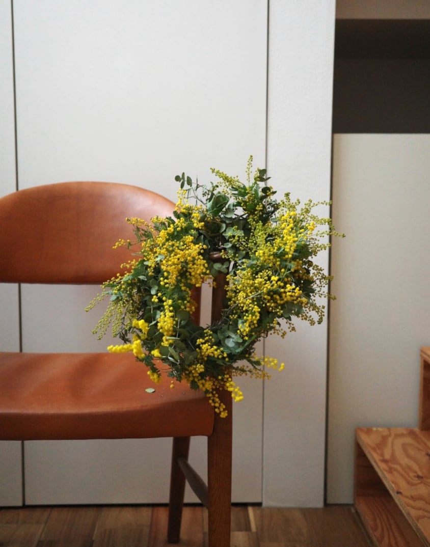 mimosa wreath
