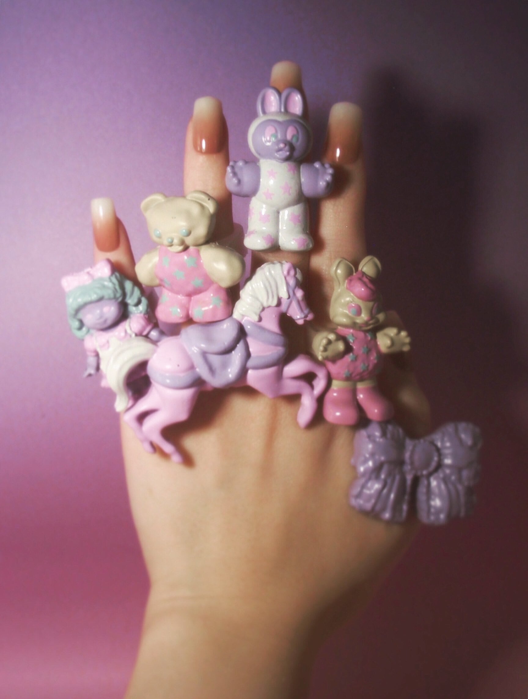 haruka meylin メイリン アクリル絵画 meylin(メイリン) (@meylin_room) • Instagram photos and videos