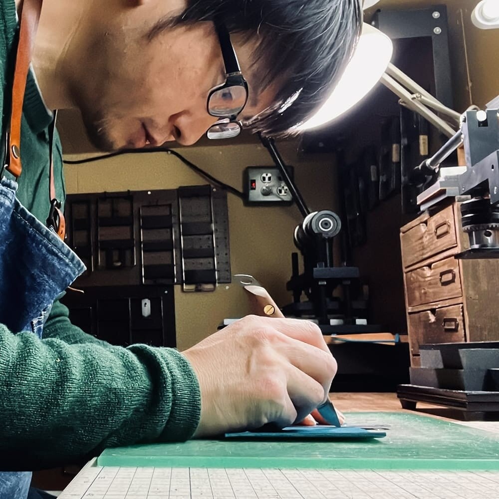 セミオーダーできる革小物ブランド｜ATELIER SABO 公式オンラインストア