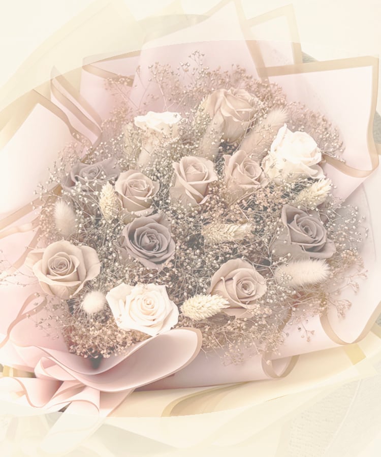 プロポーズブーケ専門店 Bergamo｜もらった人の声から仕立てた12本のローズブーケ