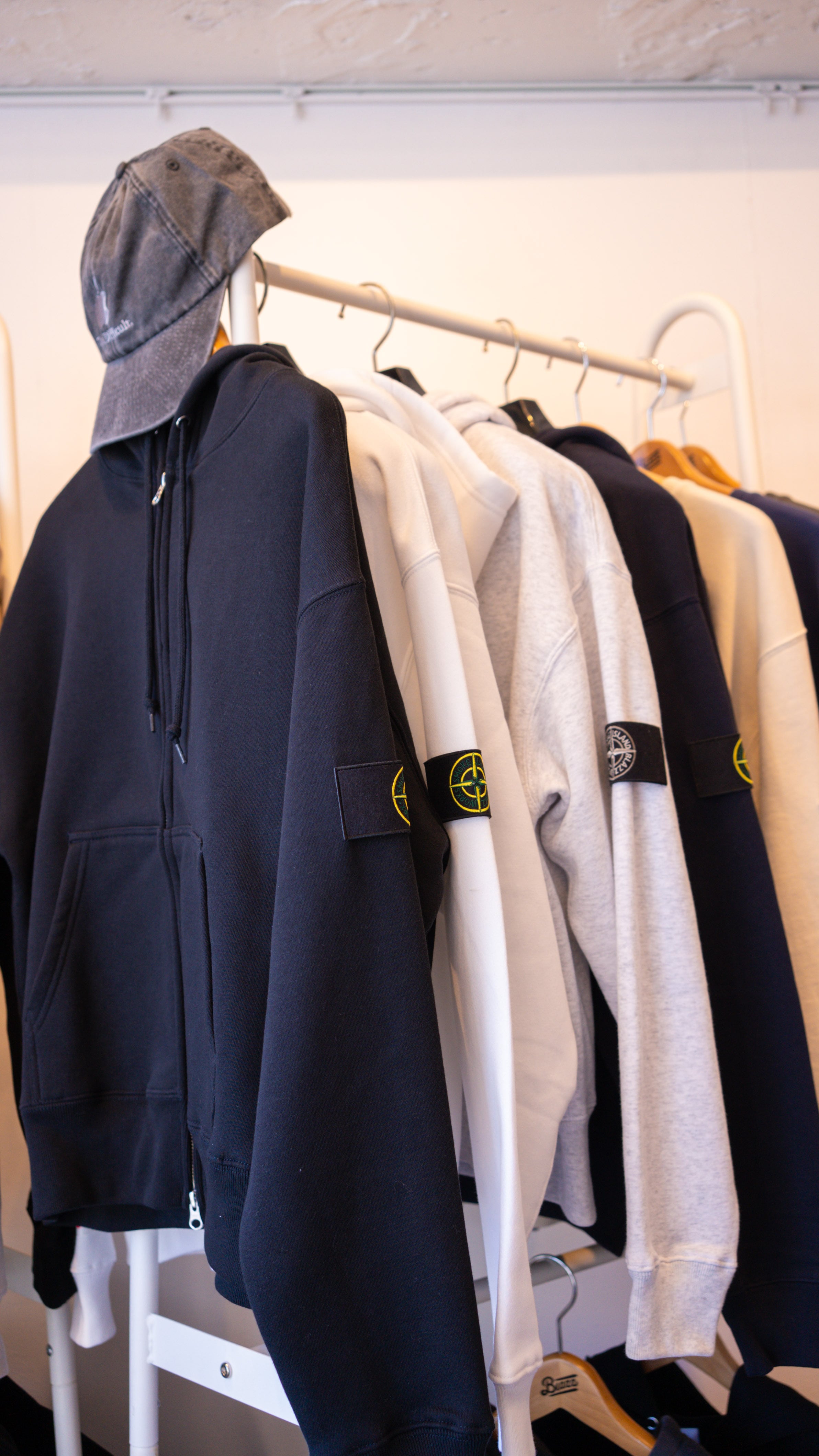 SMOKE ISLAND Zip-Up Hoodie