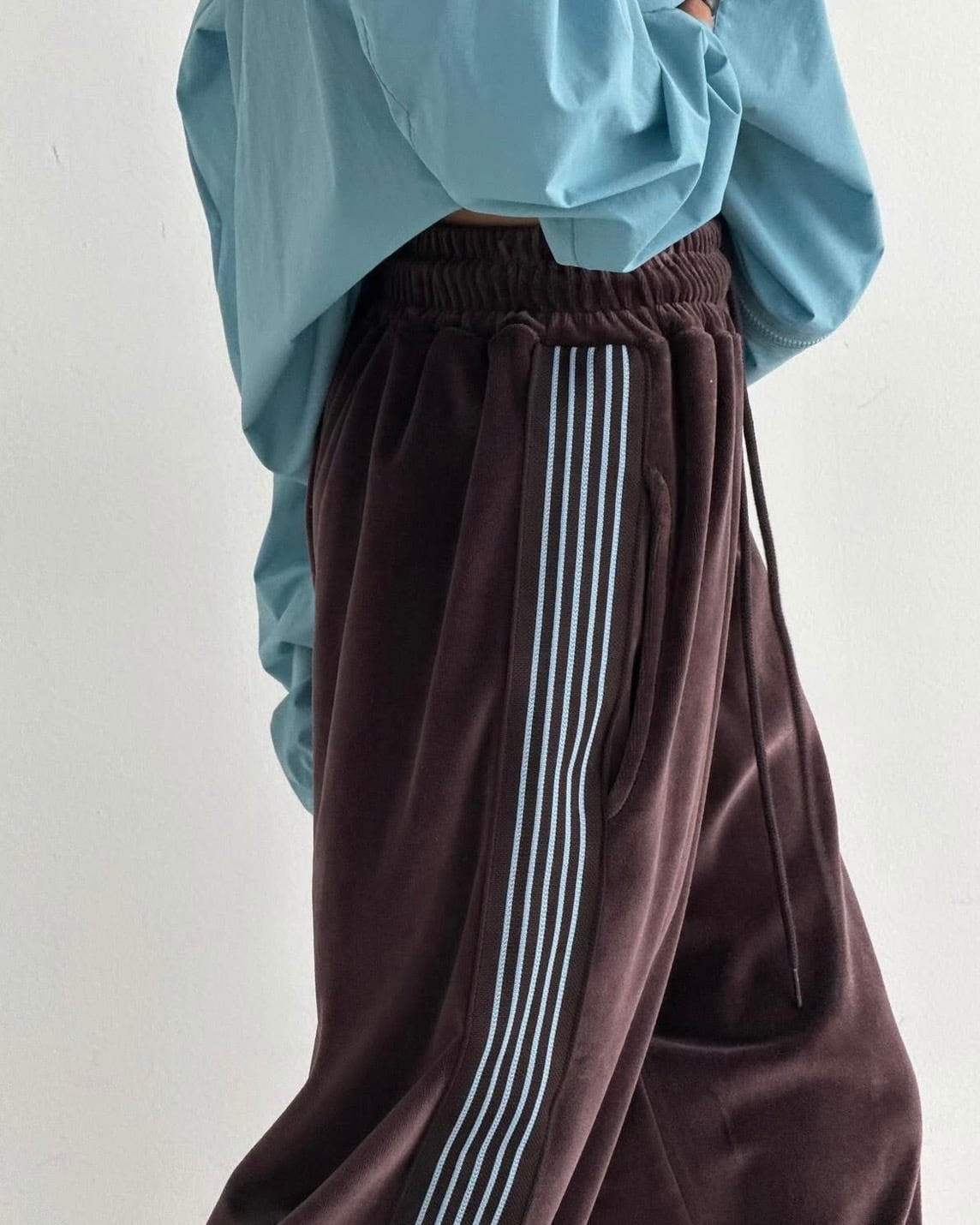 calm side line velour track pant <2color>