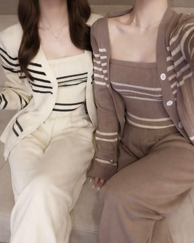Line Detail Knit Set Up