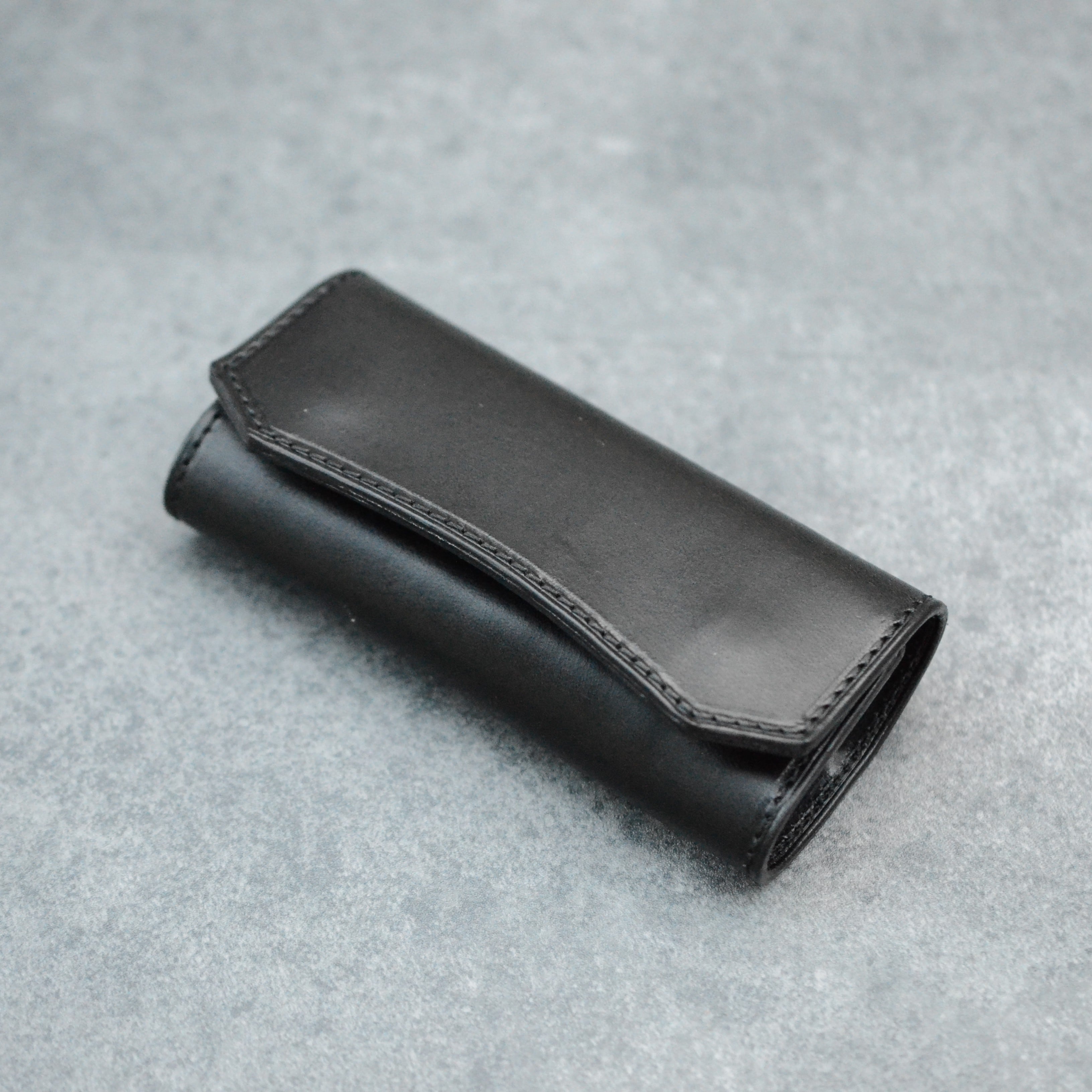 Clover Leather Works │革財布｜命の記憶に、一生の品格を。