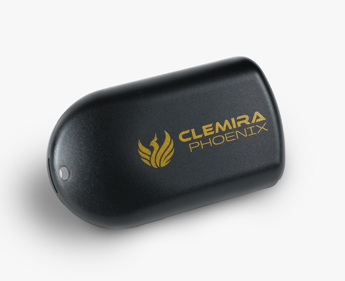 クルミラフェニックス