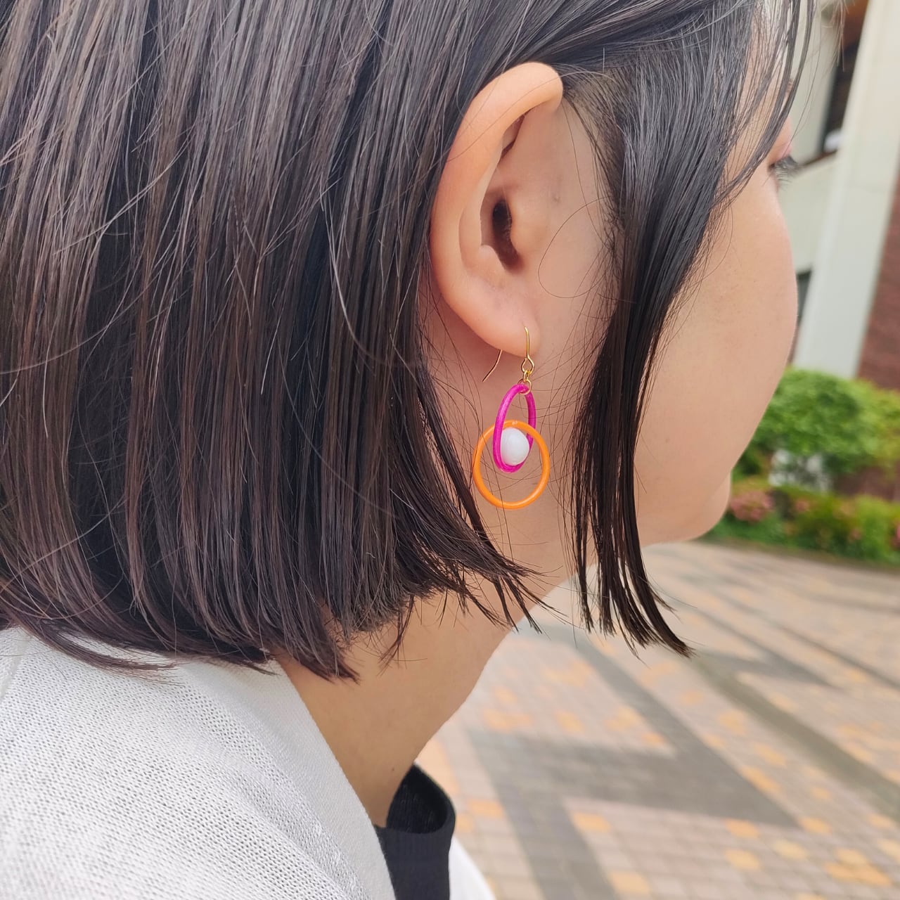 ピアス