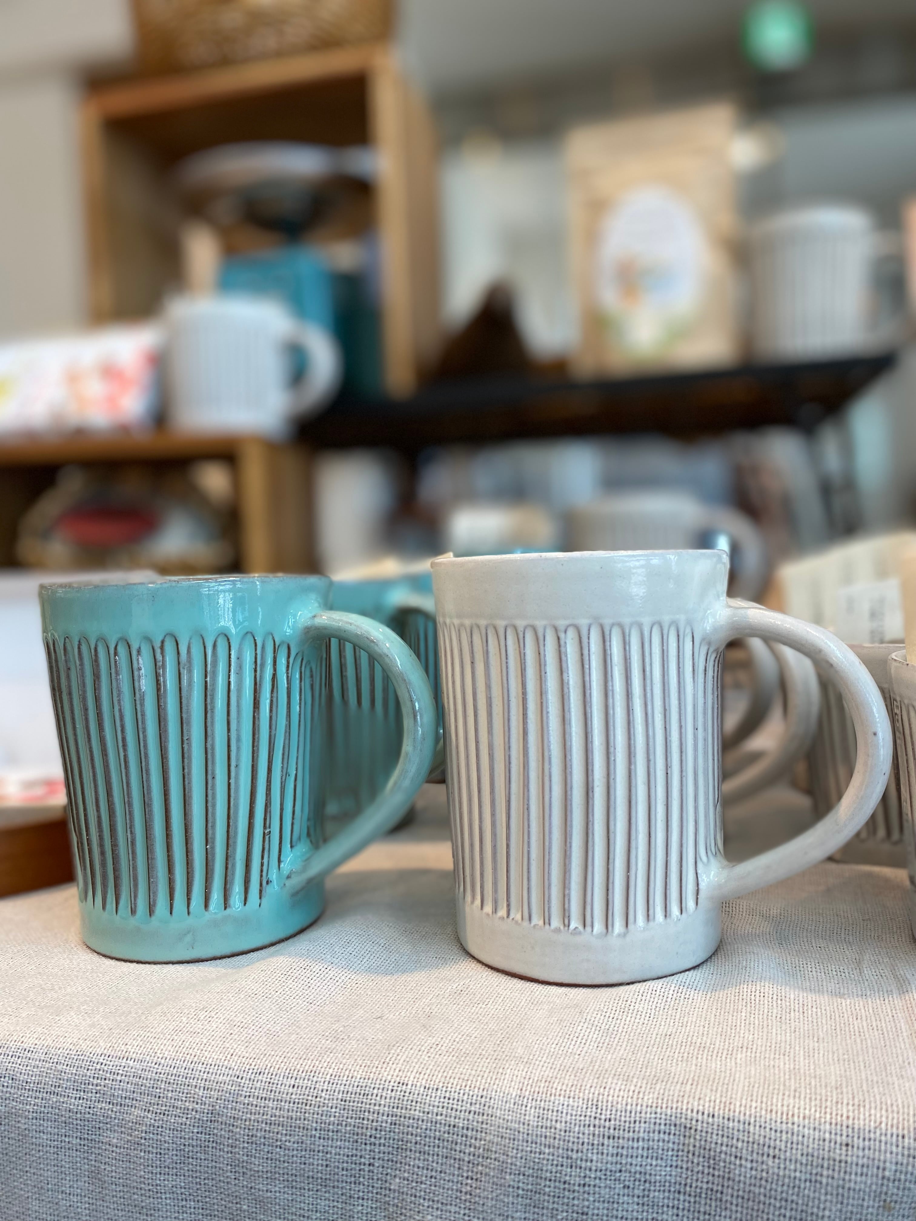 【people tree 】陶器のマグカップ ラージサイズ
