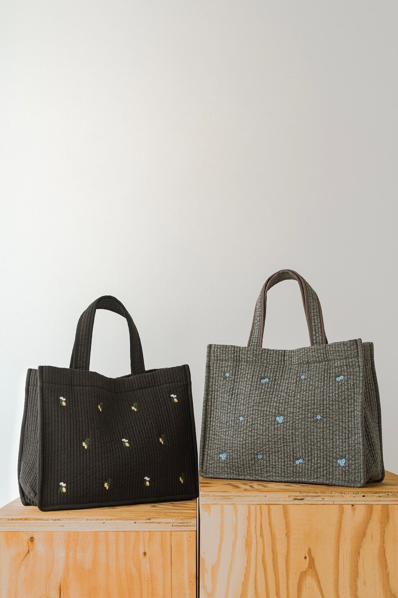 【Square tote】Embroidery medium
スクエアトート エンブロイダリー ミディアム
