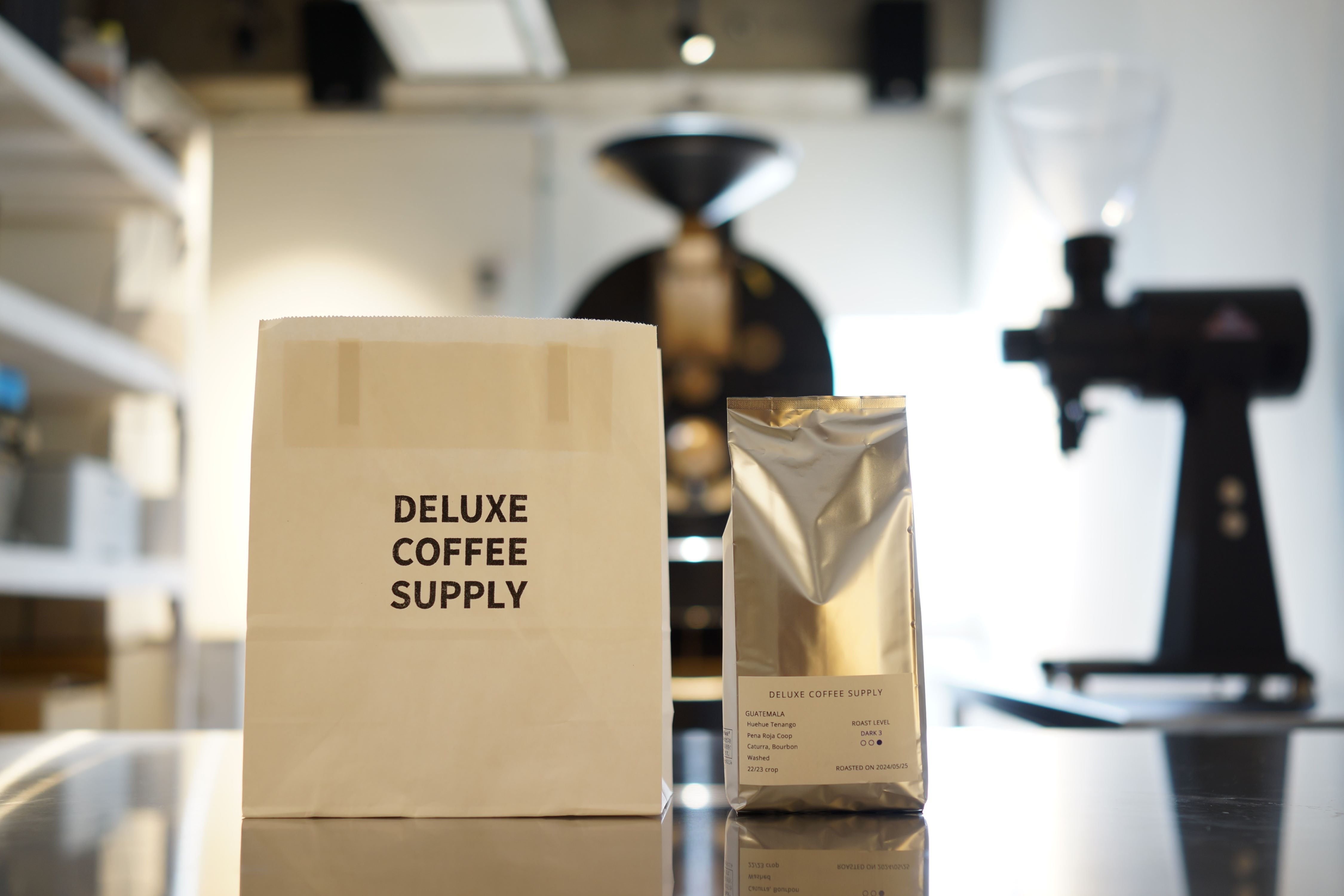 DELUXE COFFEE SUPPLY