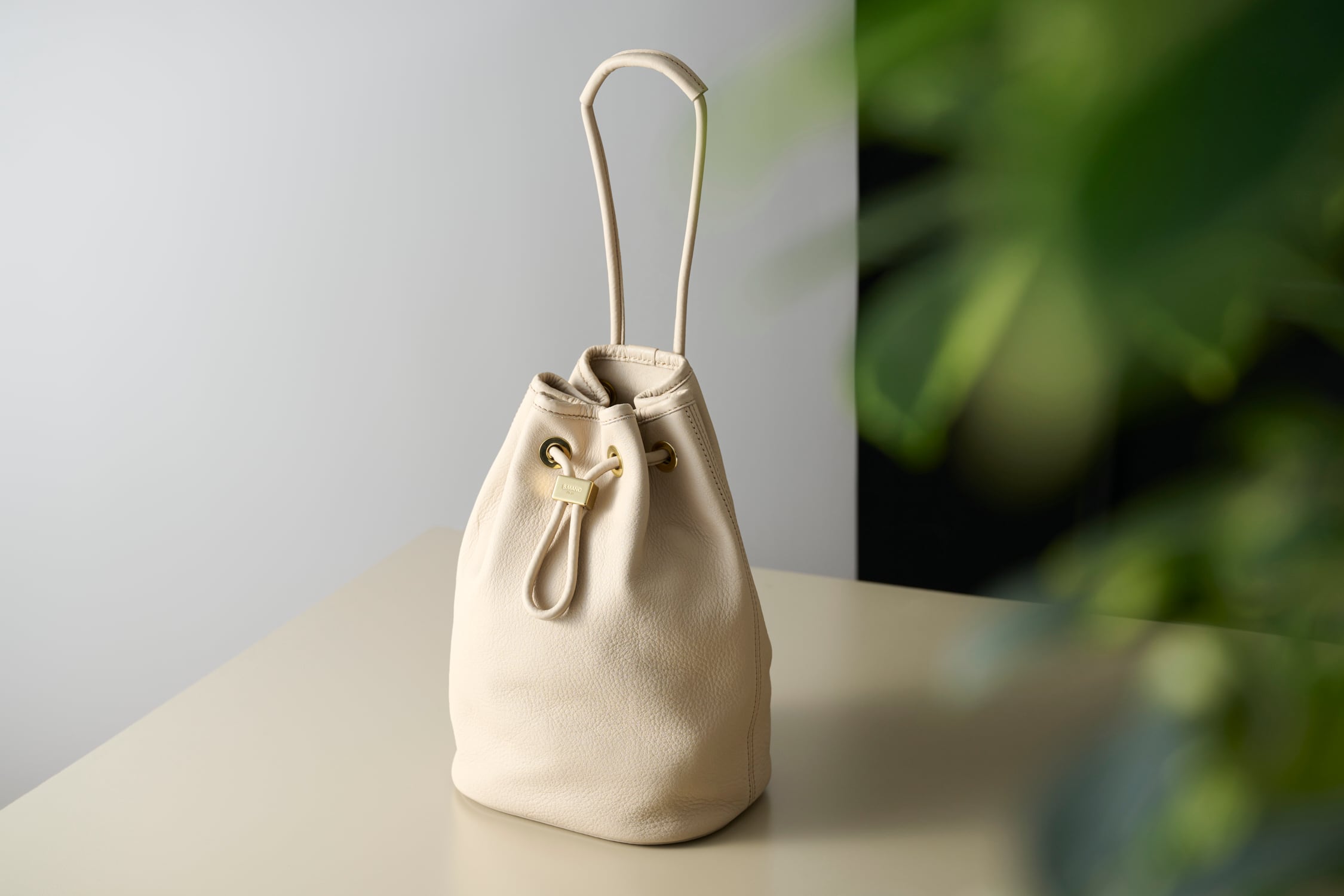 BEDOUIN short medina 美品 トート コブラバックル TREASURE TOPKAPI】マイルドサテン スカーフ柄 トートバッグ