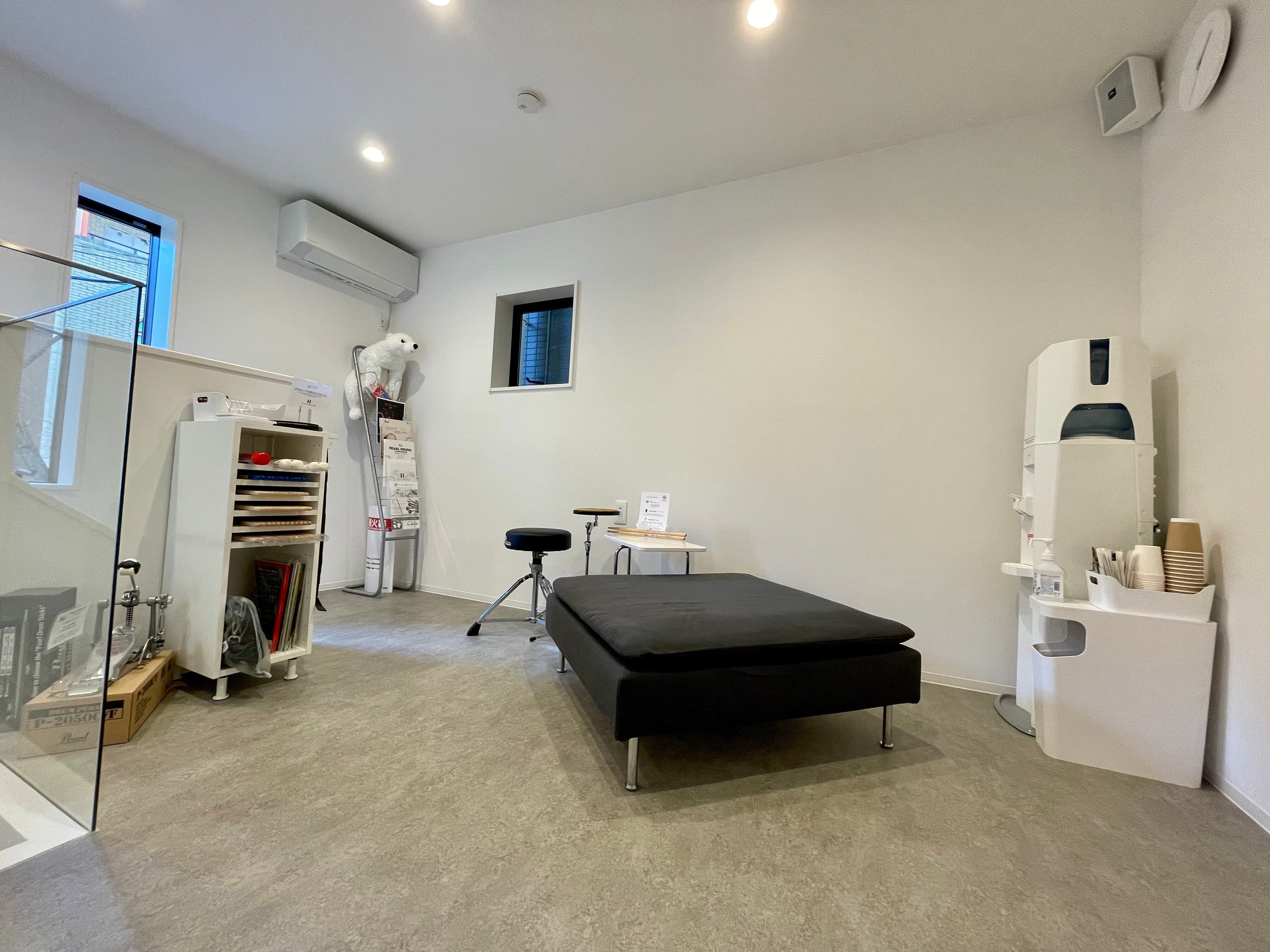 ABOUT The Drum Room KOBE オンラインストア