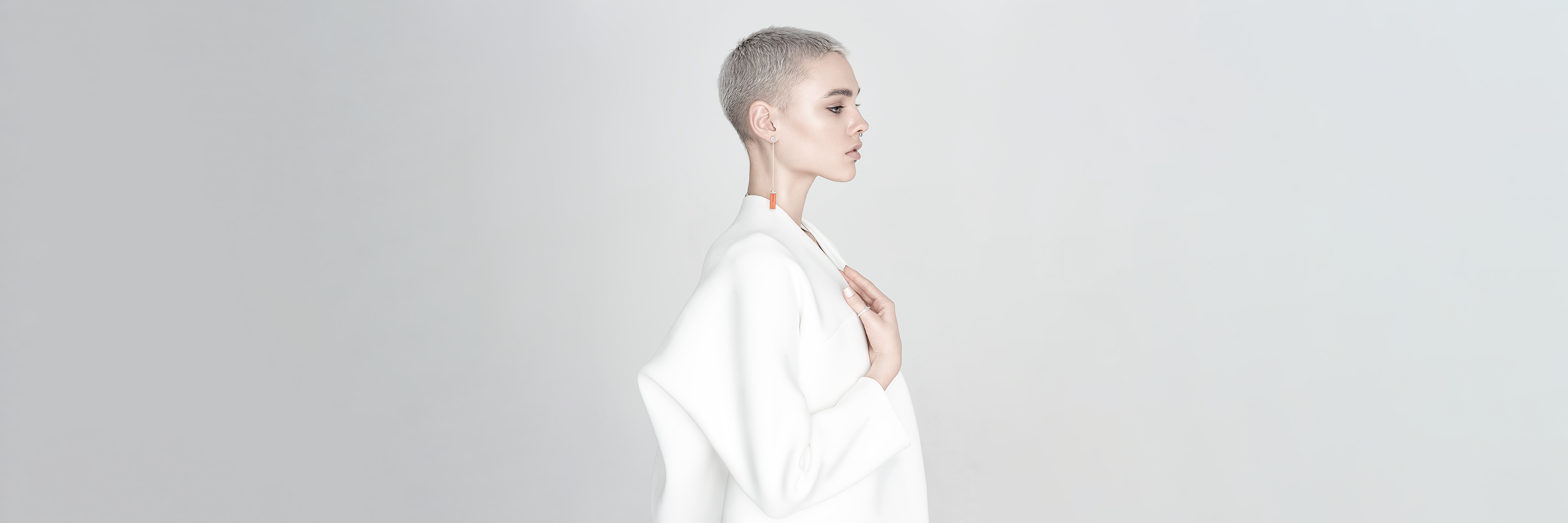 PURE SIMPLICITY
ELEVATED IN STYLE