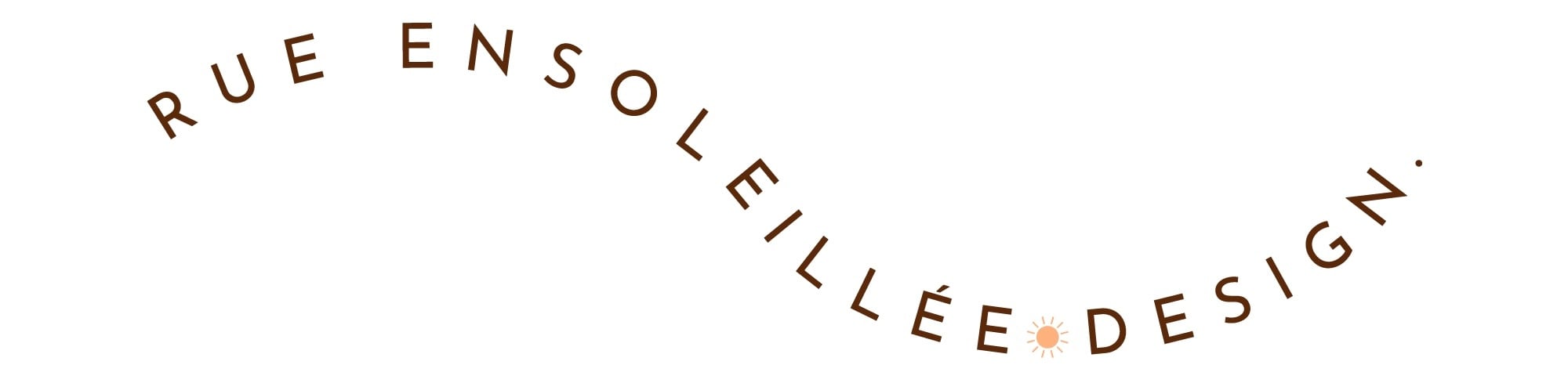 Rue ensoleillée