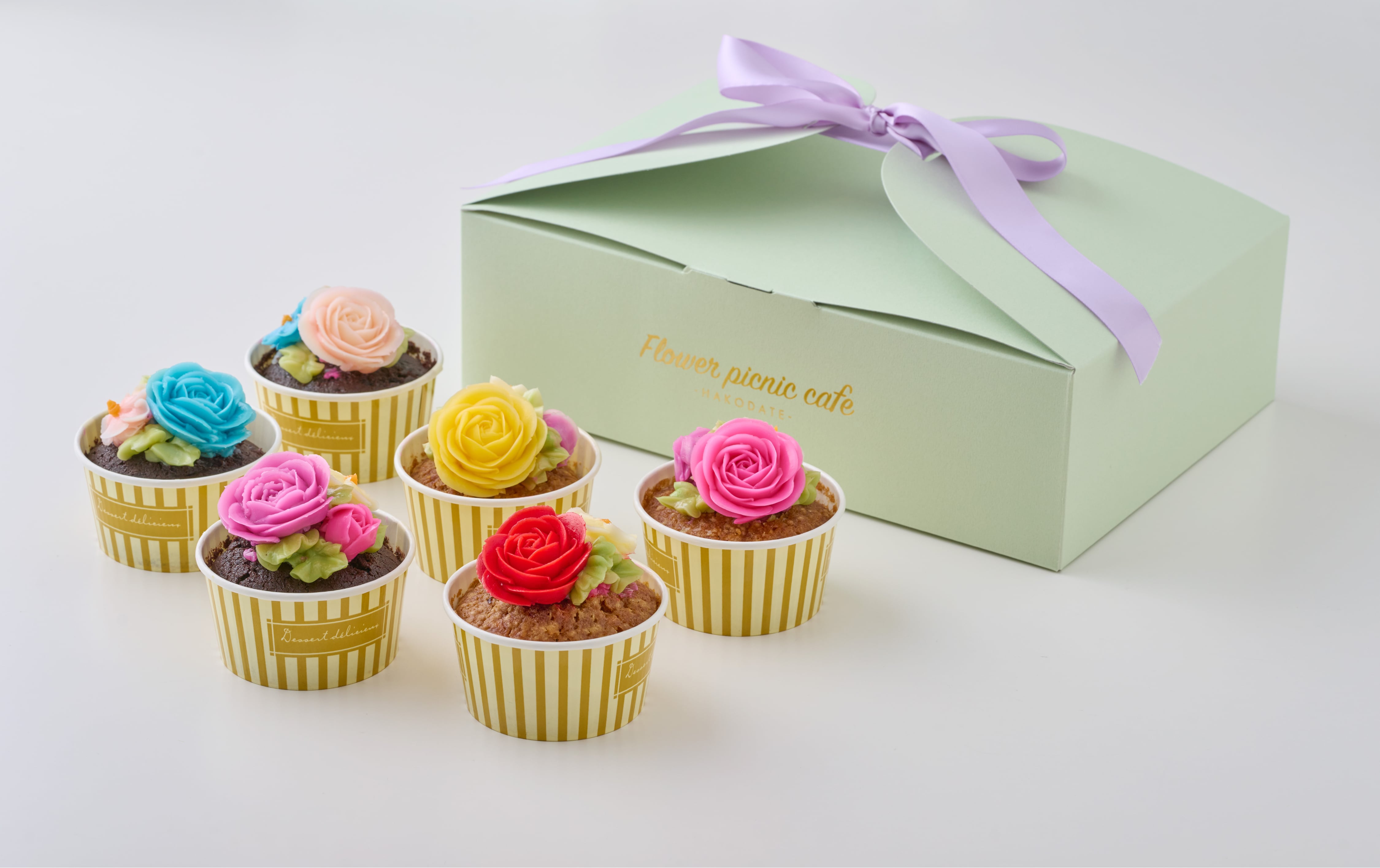 2:フラワーカップケーキ<br>
✿Flower Cup Cake✿