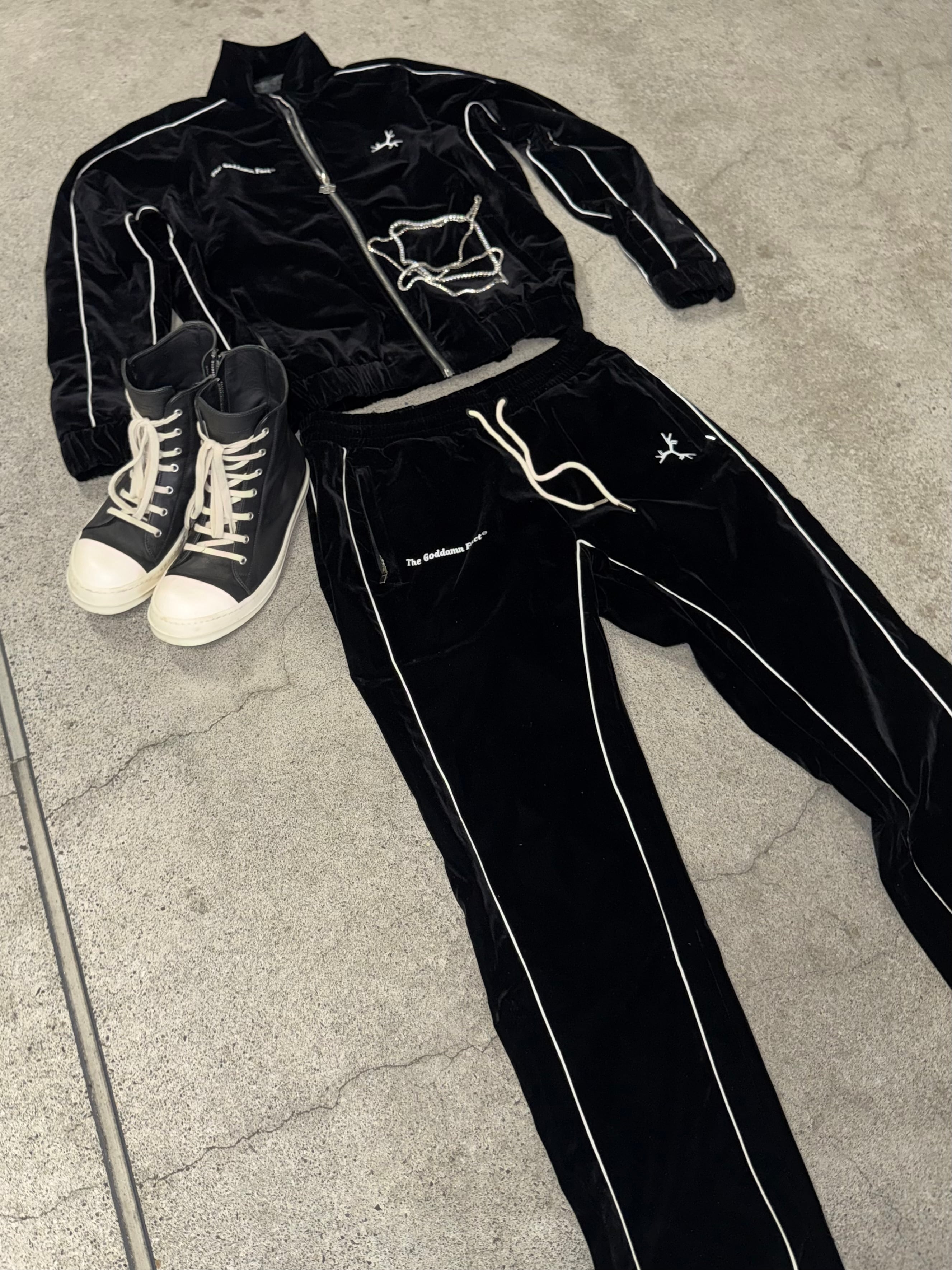 B-RAVEロゴベロア セットアップ NO NO GIRLS ロゴベロアジャケット ロゴベロアパンツ B-RAVE