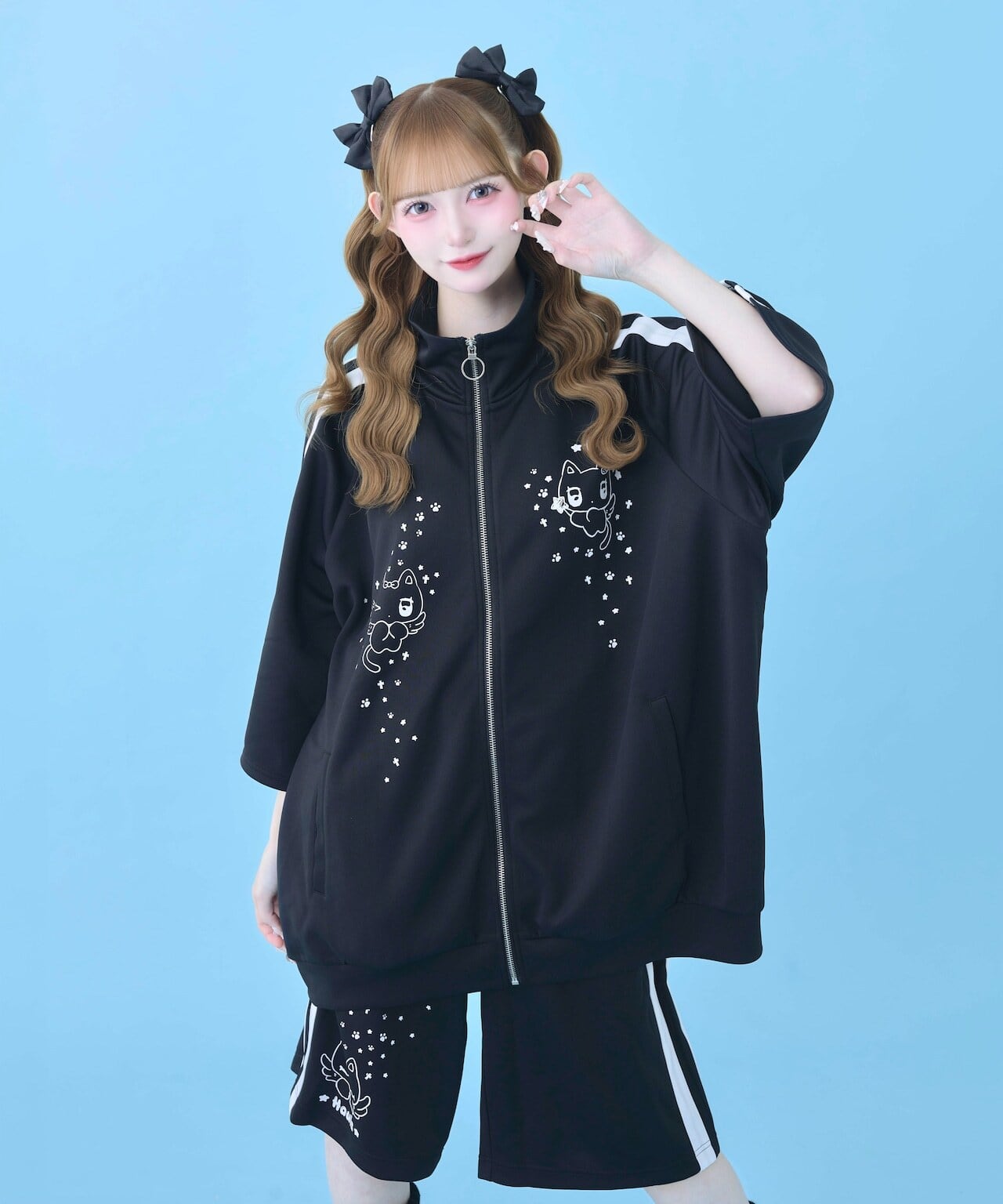 にゃんこ顔文字半袖ジャージセットアップ（BLACK）