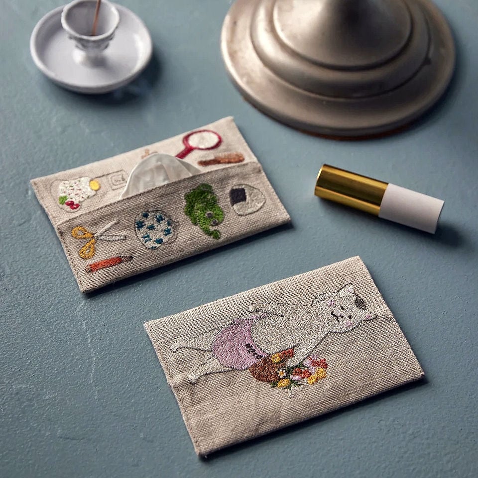 ＊Coral & Tusk＊<br><br>
敬愛するコーラルアンドタスクの
世界を当社ならではの視点でご紹介<br><br>

【再入荷】きょうの猫村さんコラボレーション<br>
ポケットティッシュカバー　が再入荷しました。

