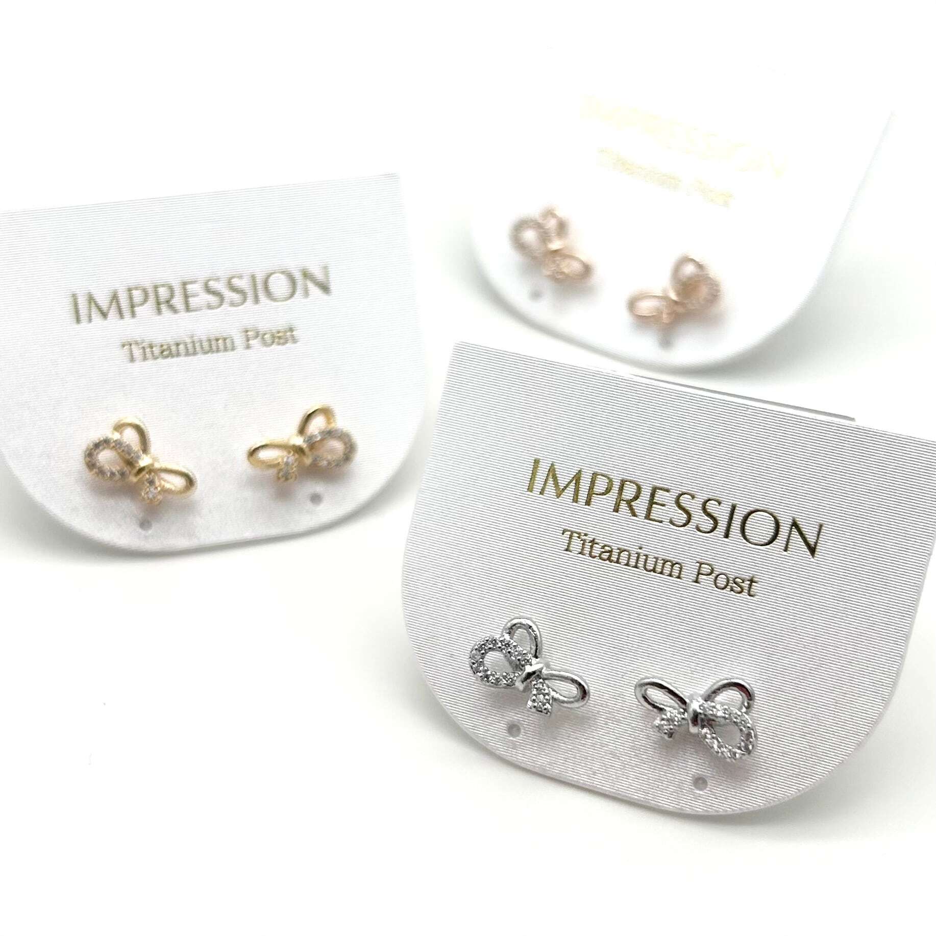 チタンピアス：ドロップリボン