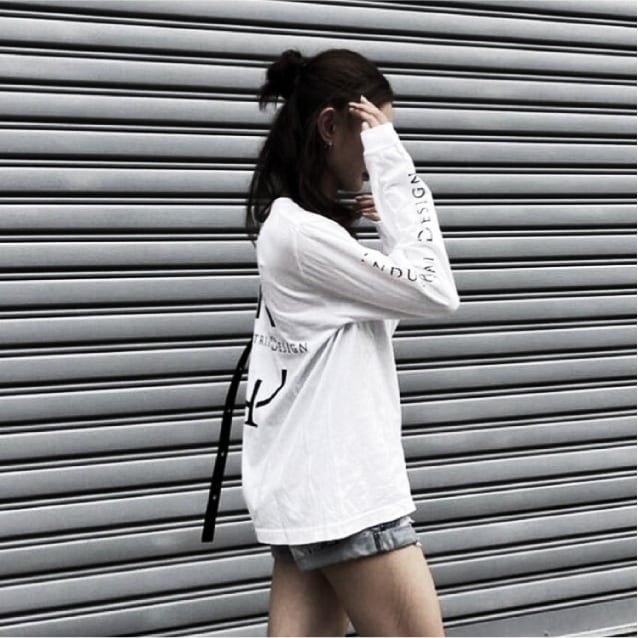 ID ロングTシャツ【sleeve logo】White
¥4,800
