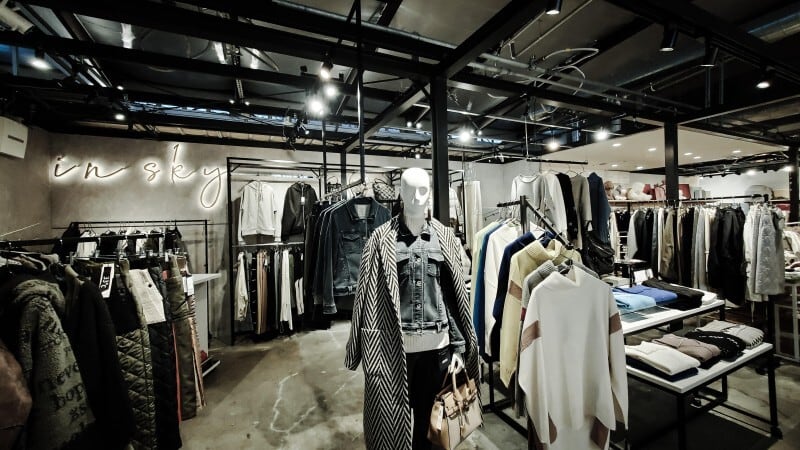 in sky 高知蔦屋書店