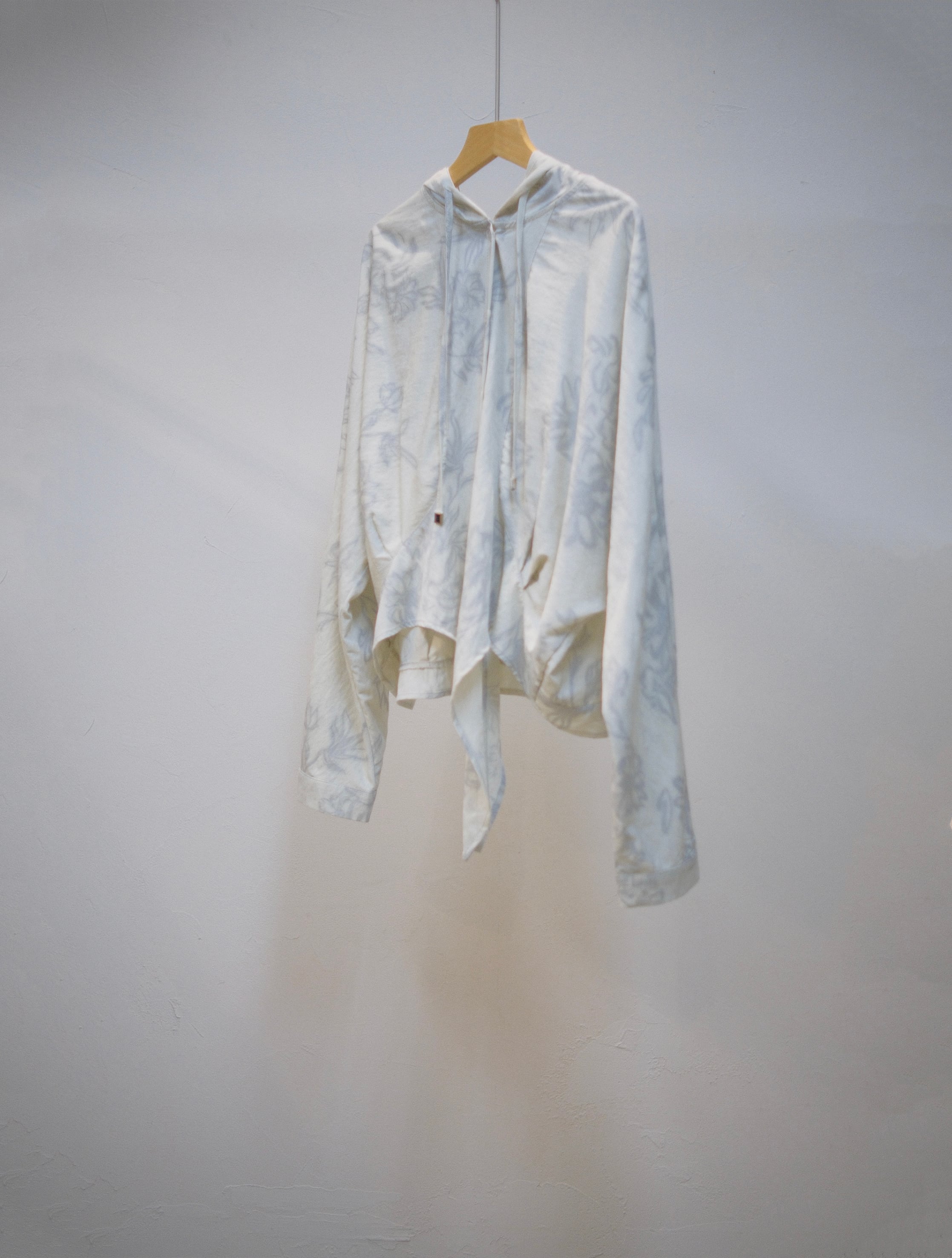 Blurry Flower One Piece / BLACK | kiddo.com