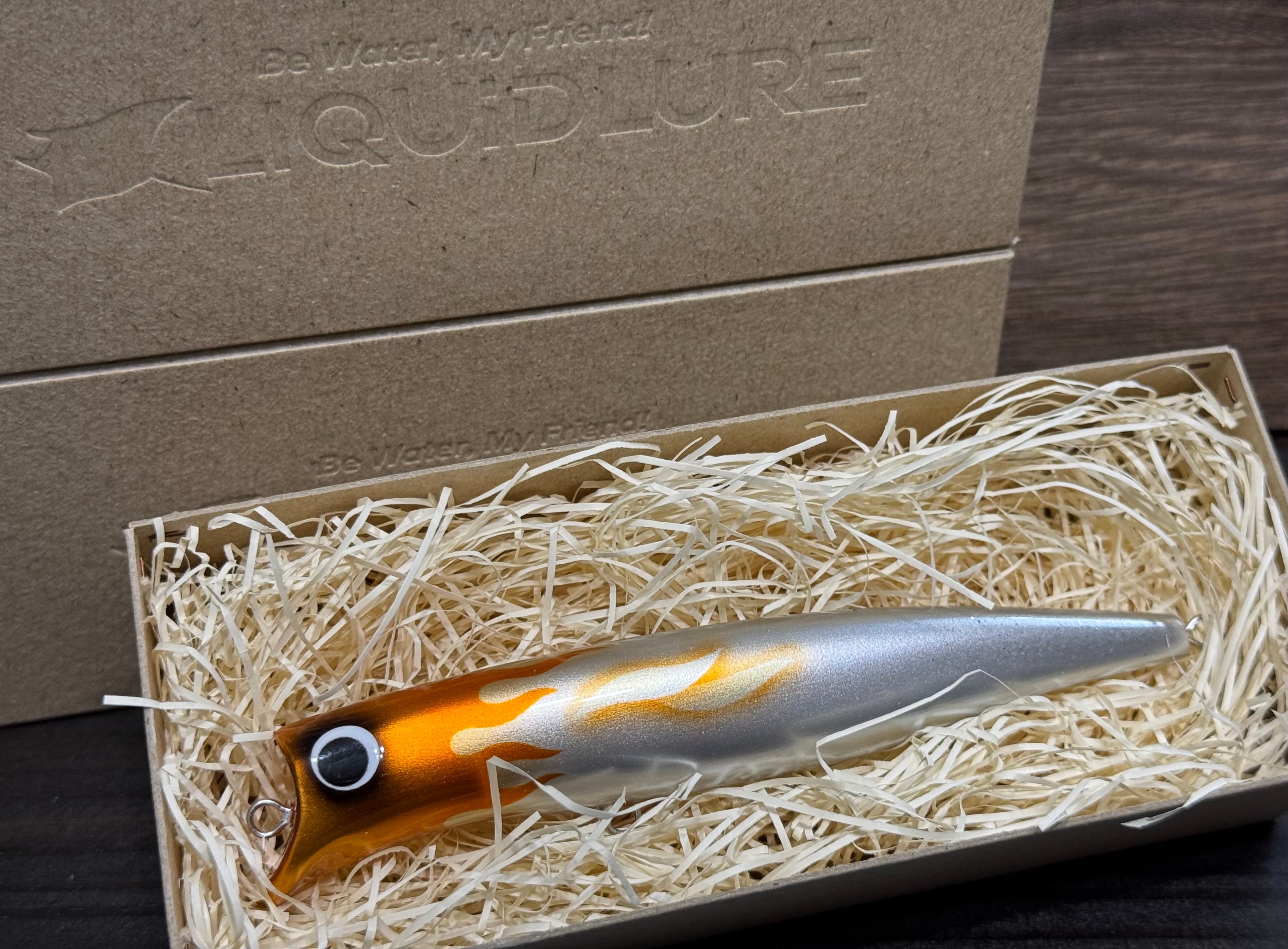 リキッドルアーデザインワークス