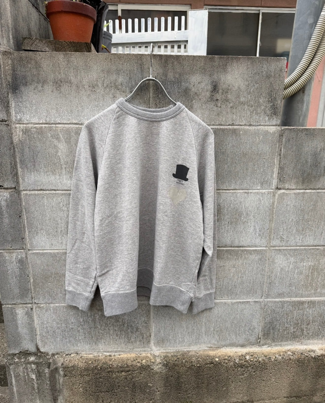 BOHEMIANS“MINI CRACK LOVEHAT SWEAT