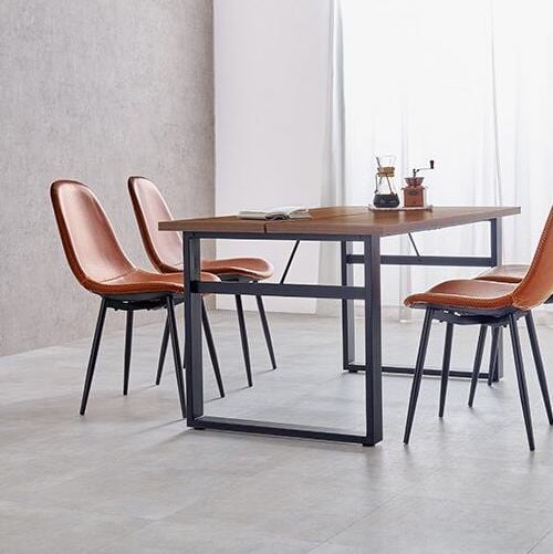 ダイニングテーブル