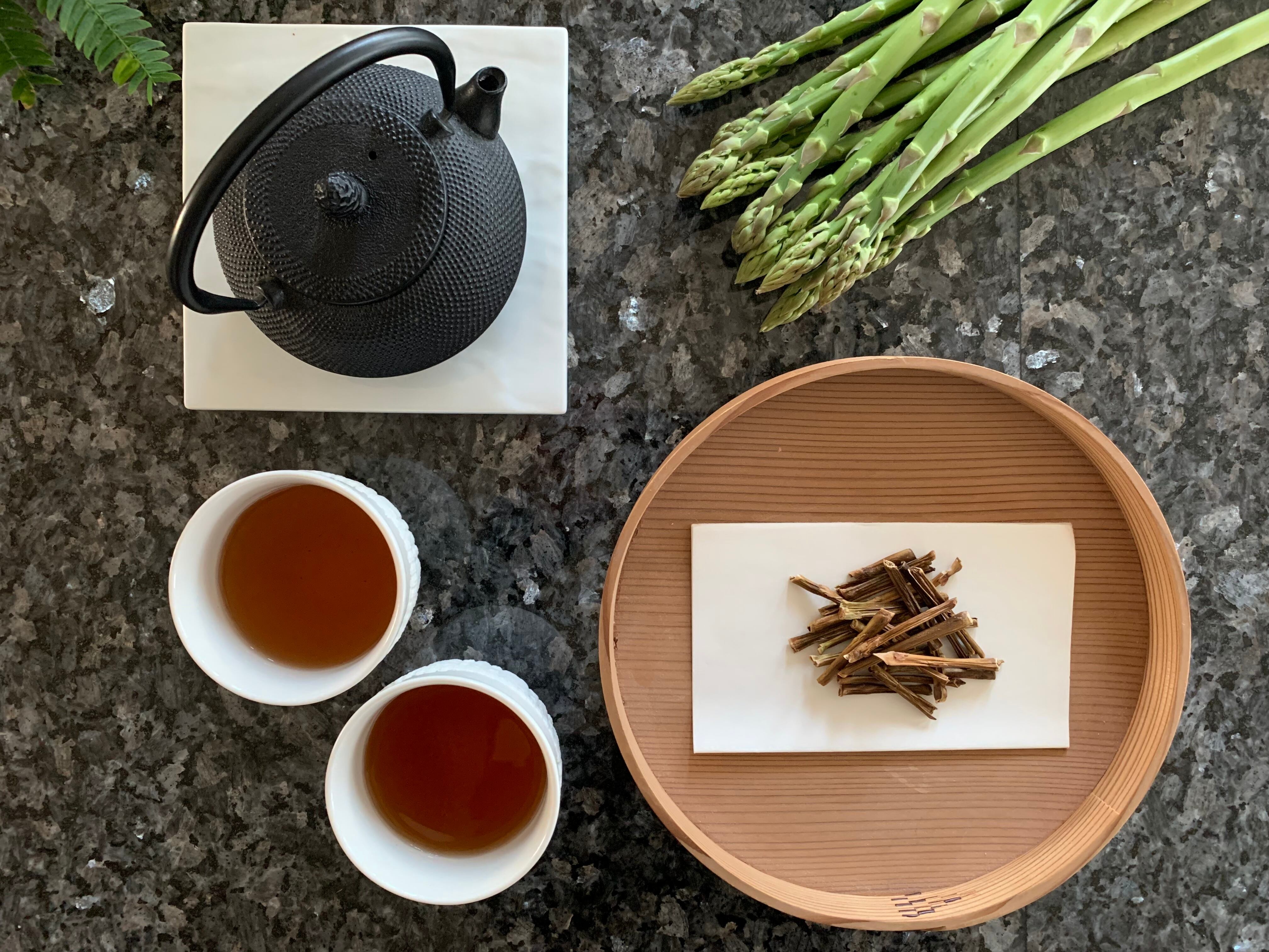 アスパラガスほうじ茶HELLO アスパラガスほうじ茶HELLO